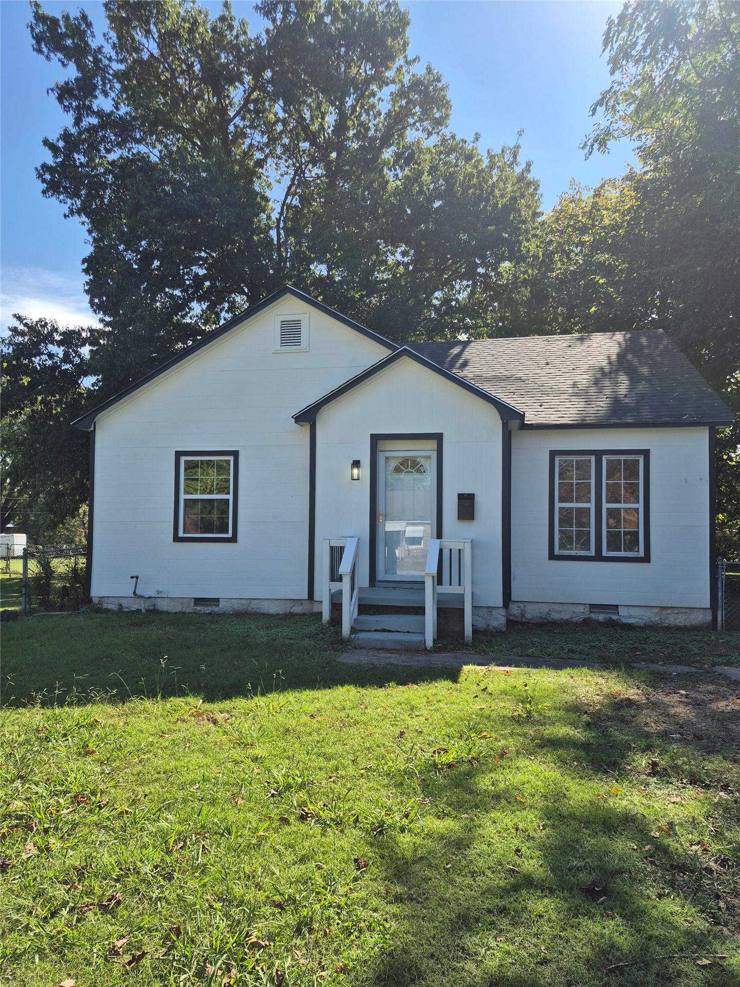 1740 W 37th Place N Tulsa OK 74107