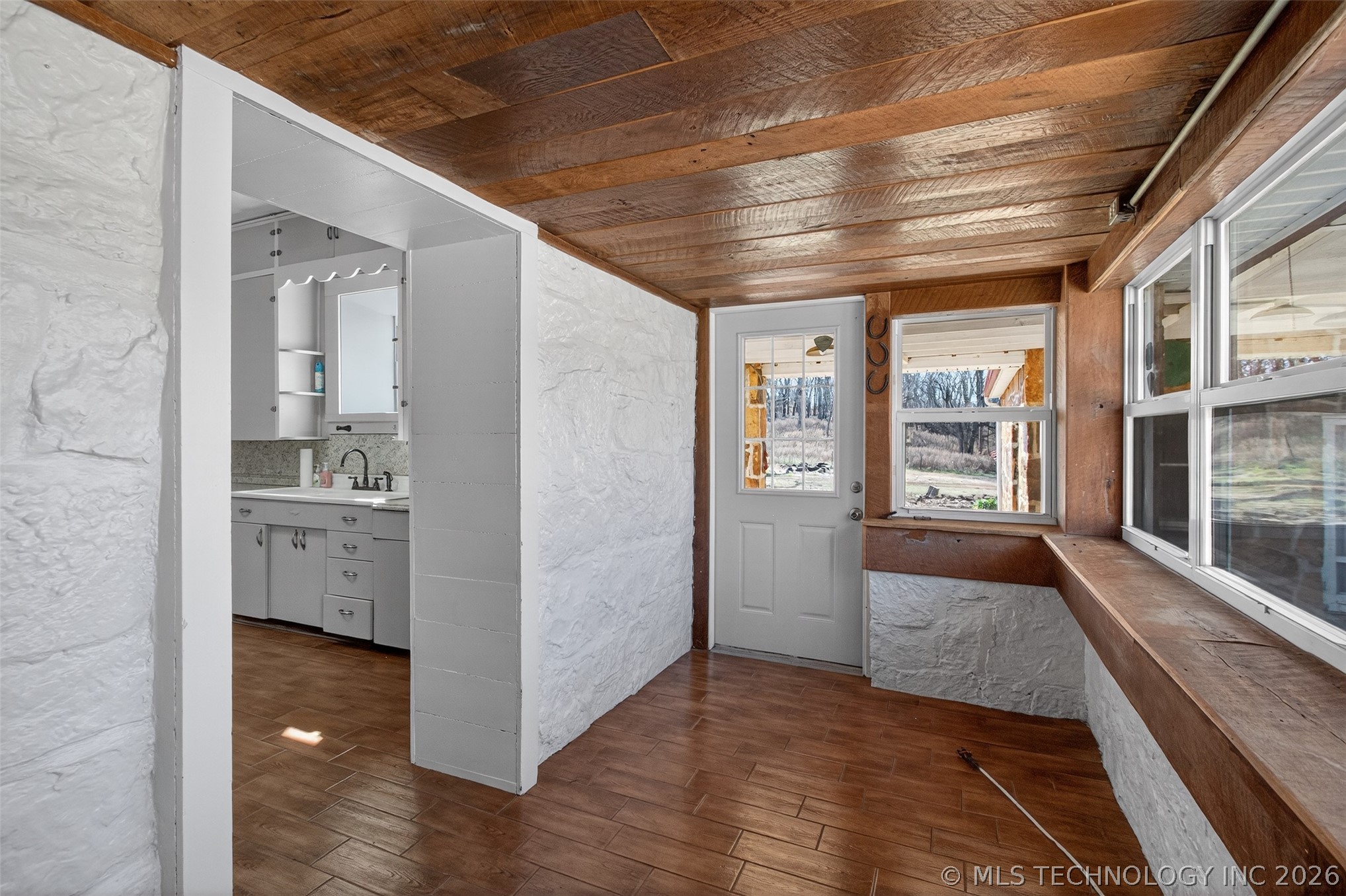 19104 S 4250 Road Claremore OK 74019