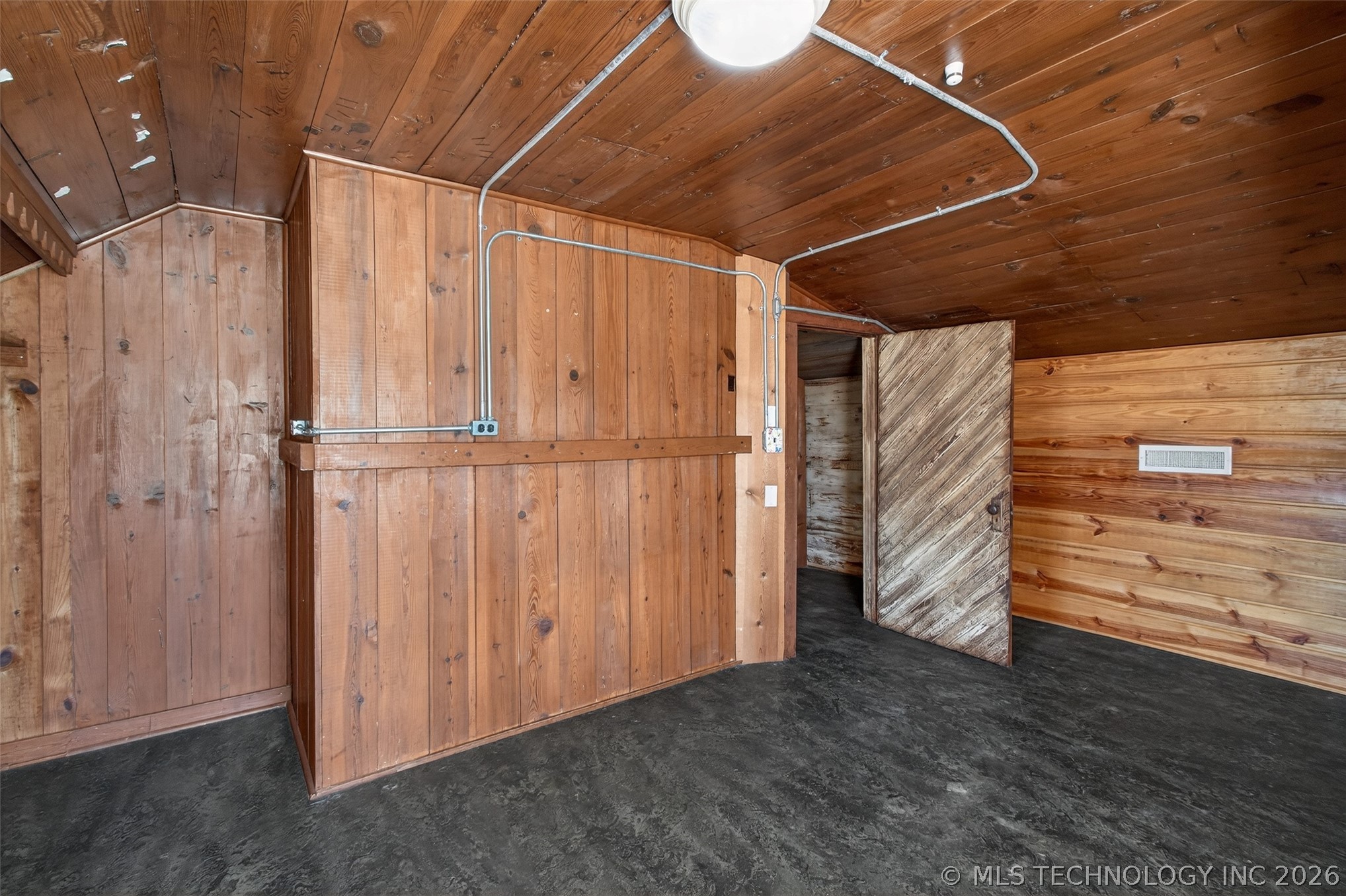 19104 S 4250 Road Claremore OK 74019