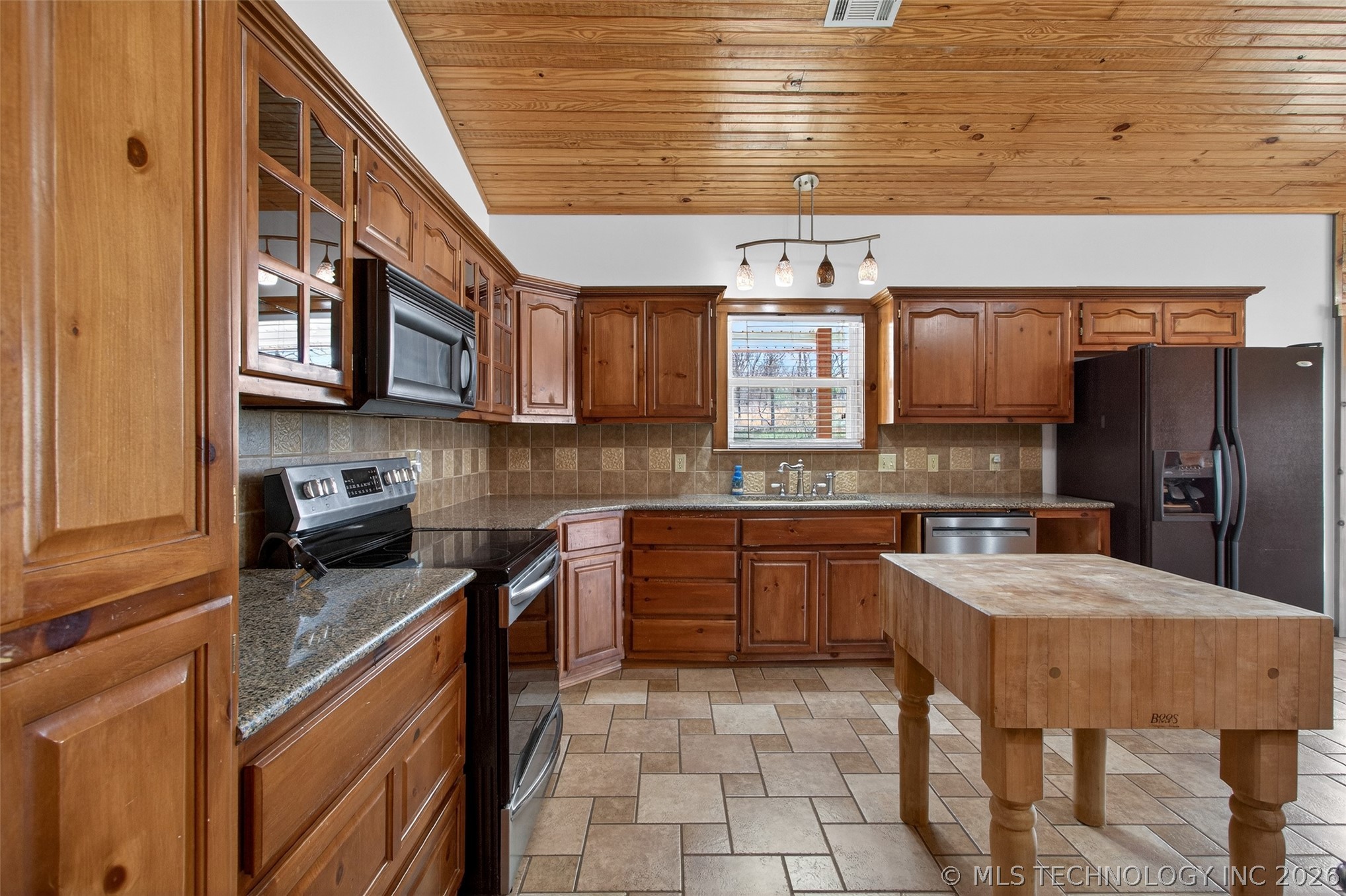 19104 S 4250 Road Claremore OK 74019