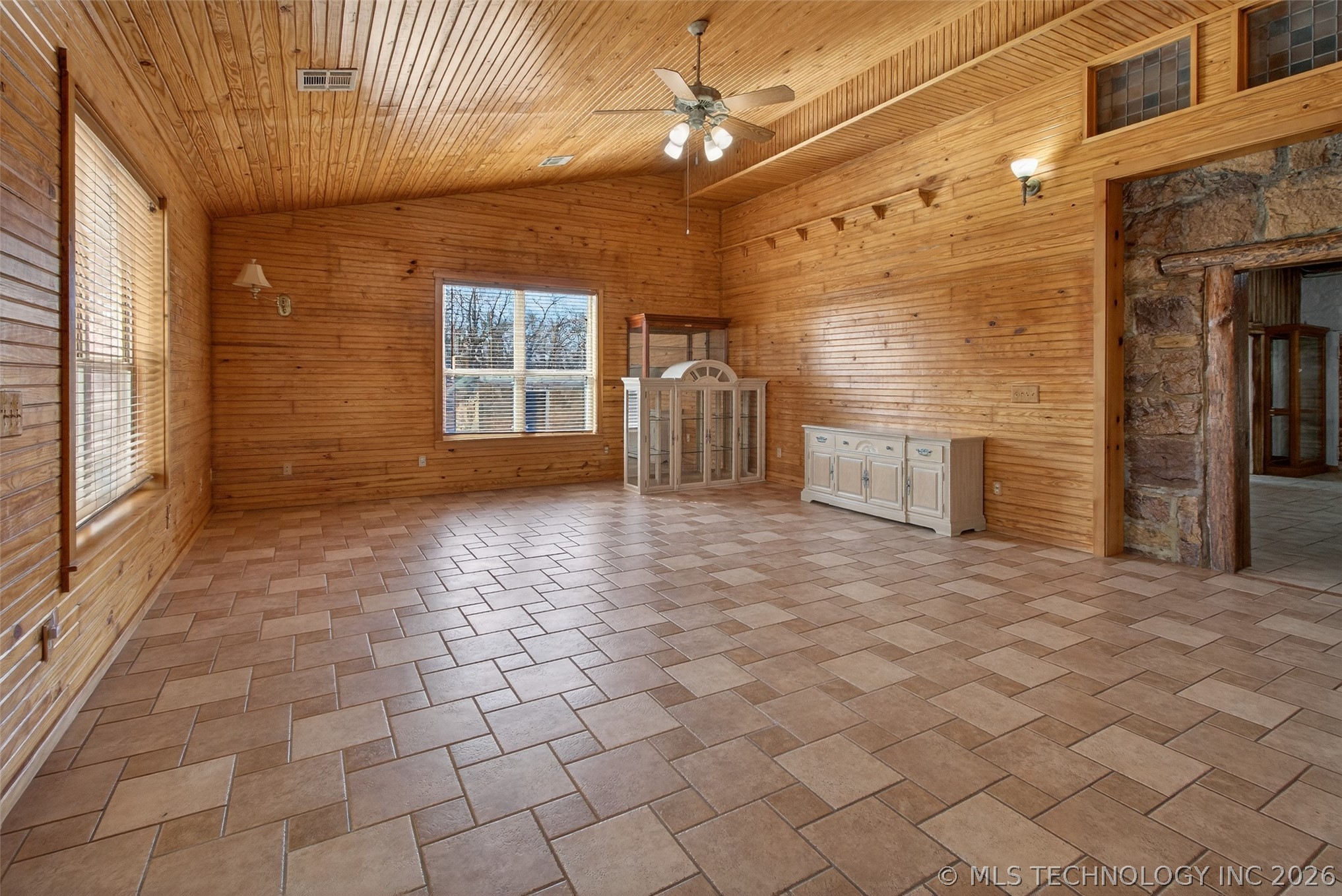 19104 S 4250 Road Claremore OK 74019