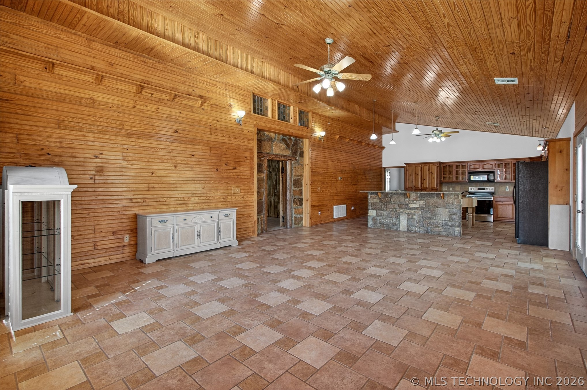 19104 S 4250 Road Claremore OK 74019