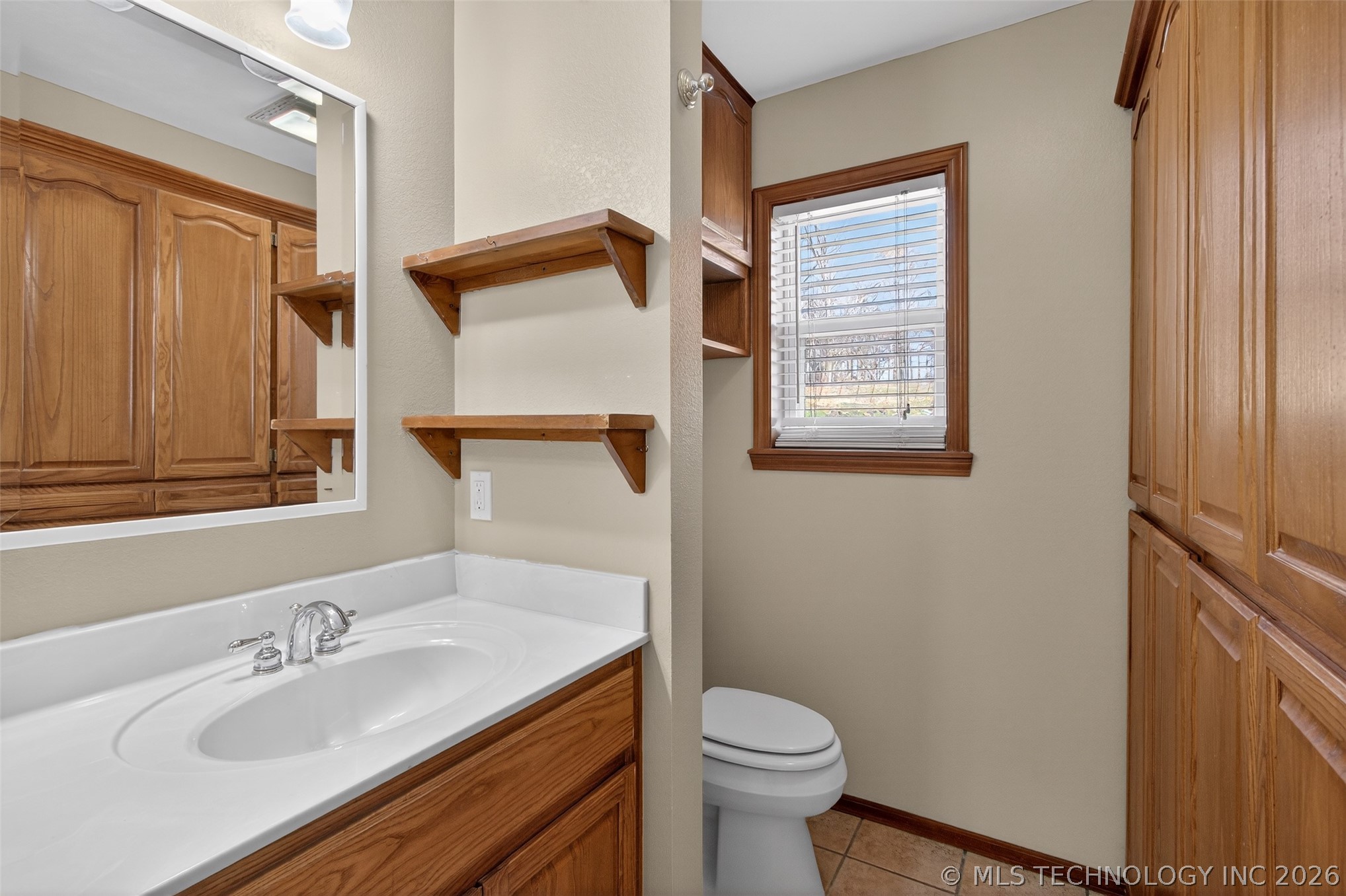 19104 S 4250 Road Claremore OK 74019