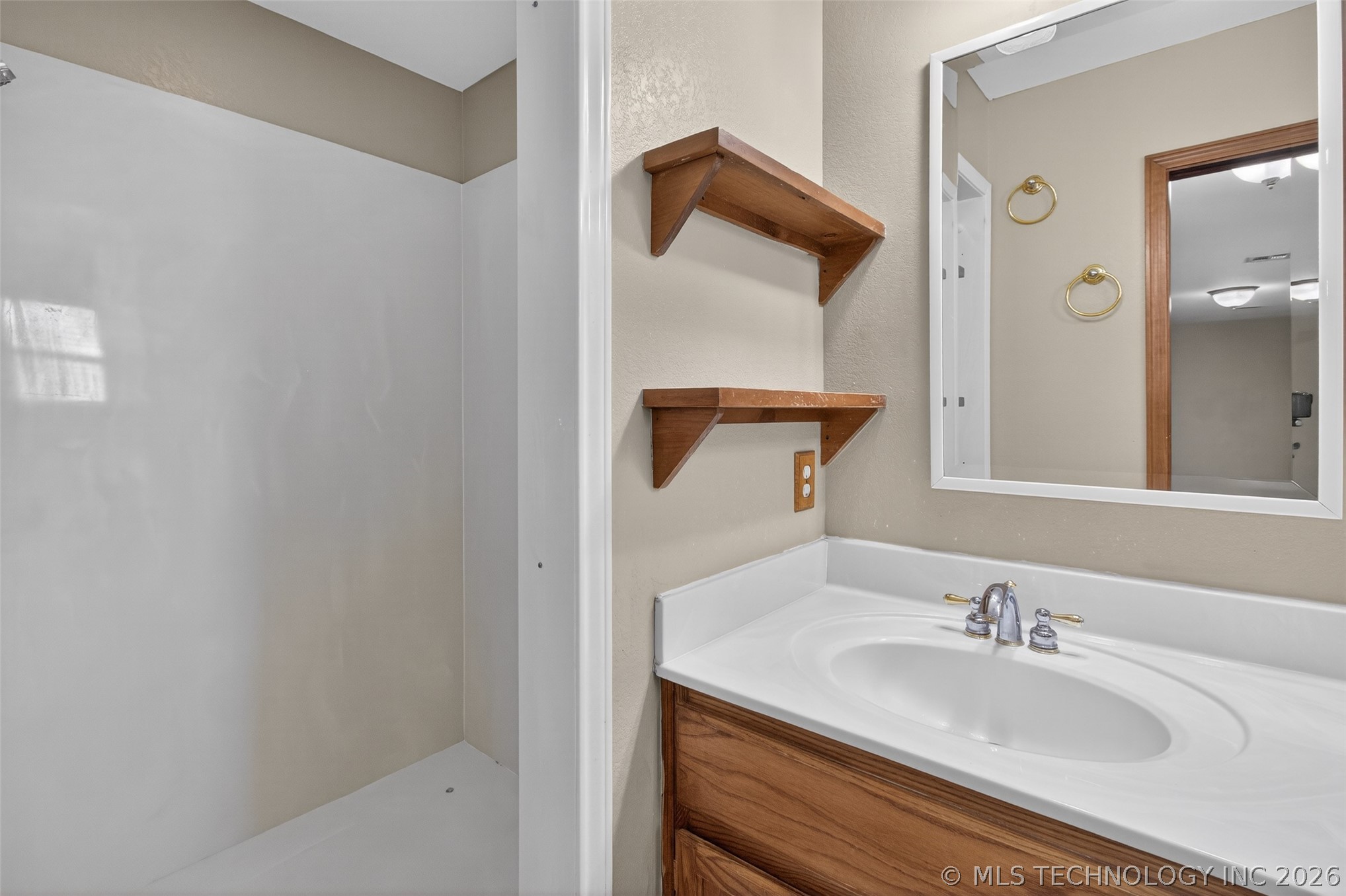 19104 S 4250 Road Claremore OK 74019