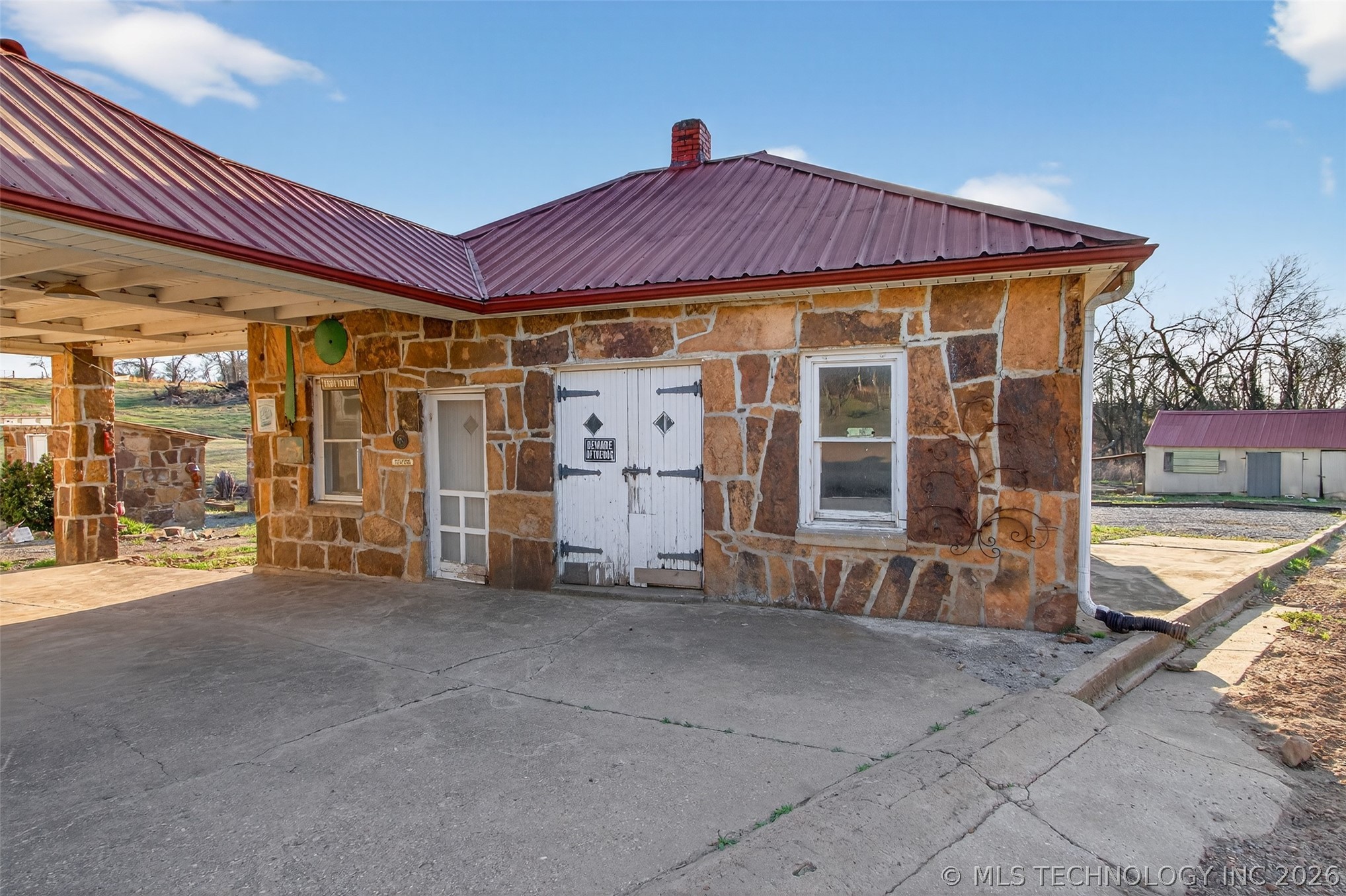 19104 S 4250 Road Claremore OK 74019