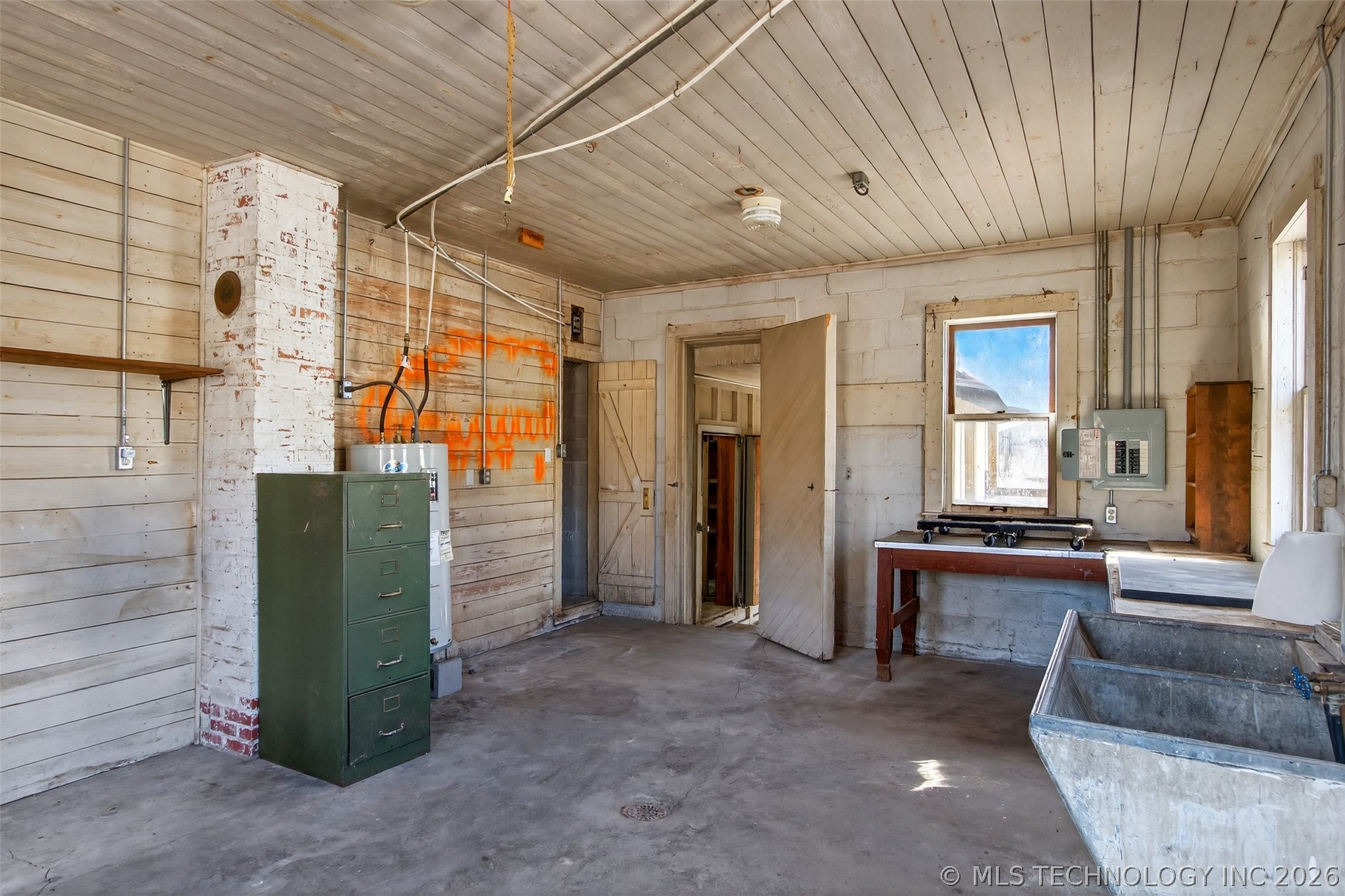 19104 S 4250 Road Claremore OK 74019