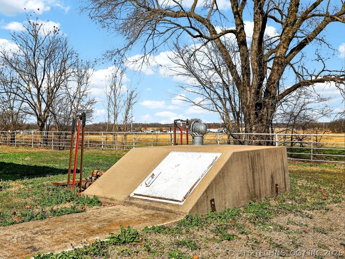 6261 S 444 Locust Grove OK 74352