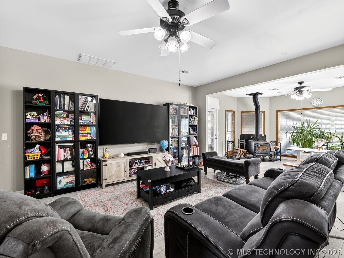 6261 S 444 Locust Grove OK 74352