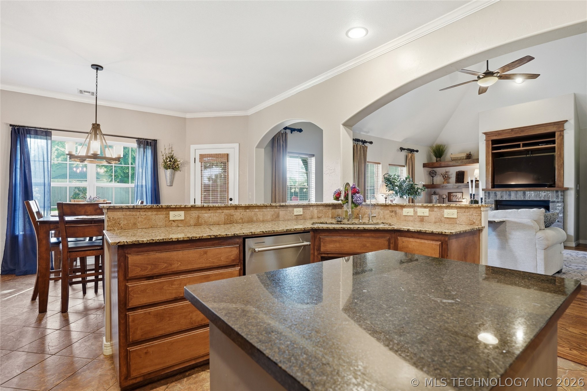 10305 E 94th Court Owasso OK 74055