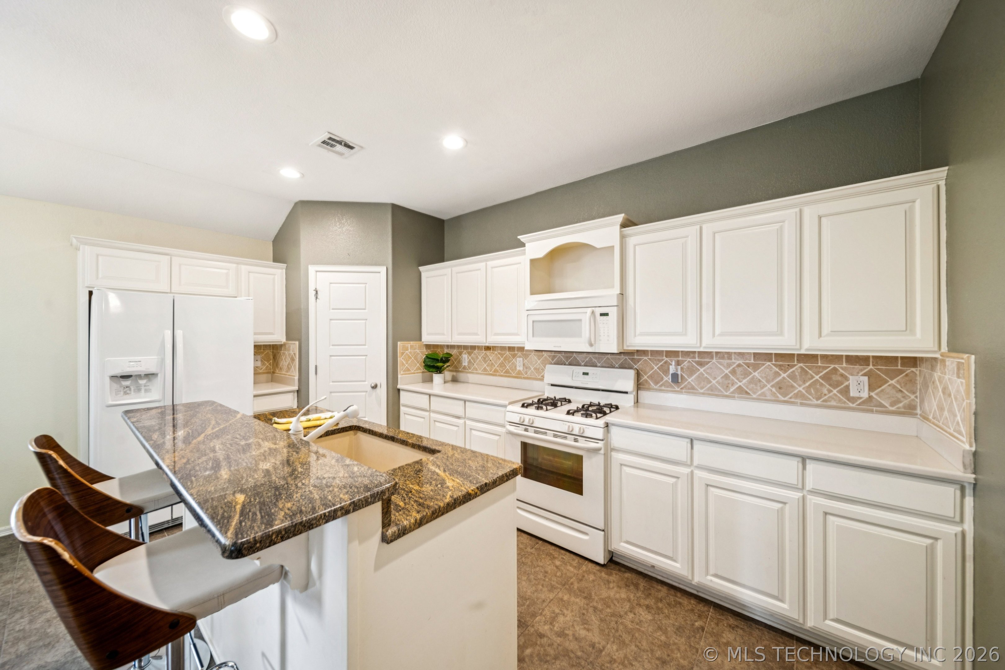 4114 S 181st Eastavenue Tulsa OK 74134