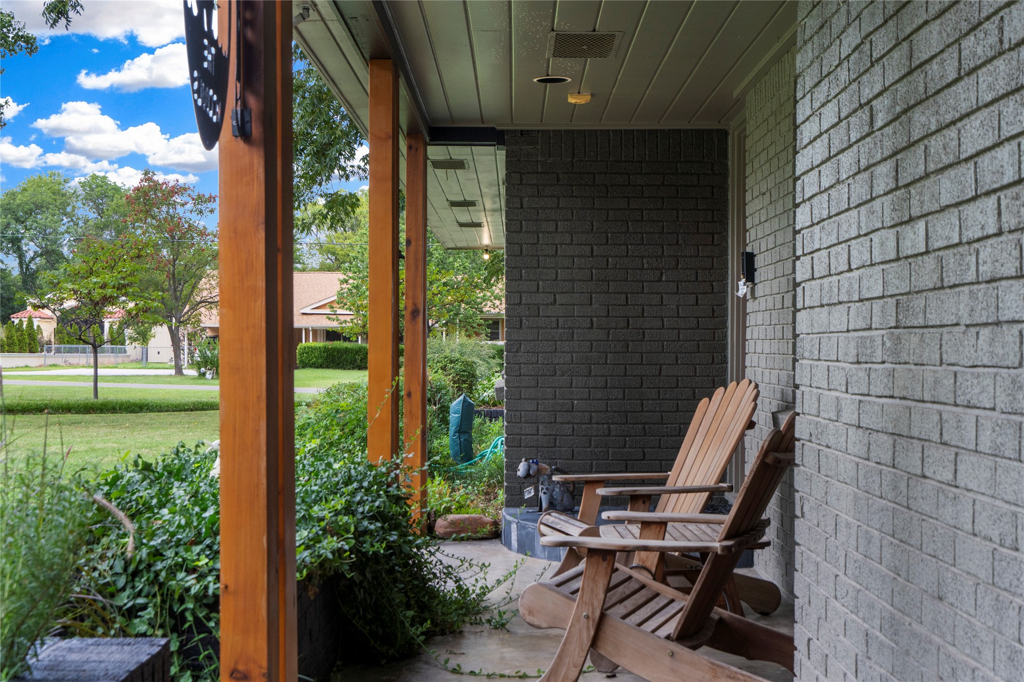 9402 E 16th Street Tulsa OK 74112