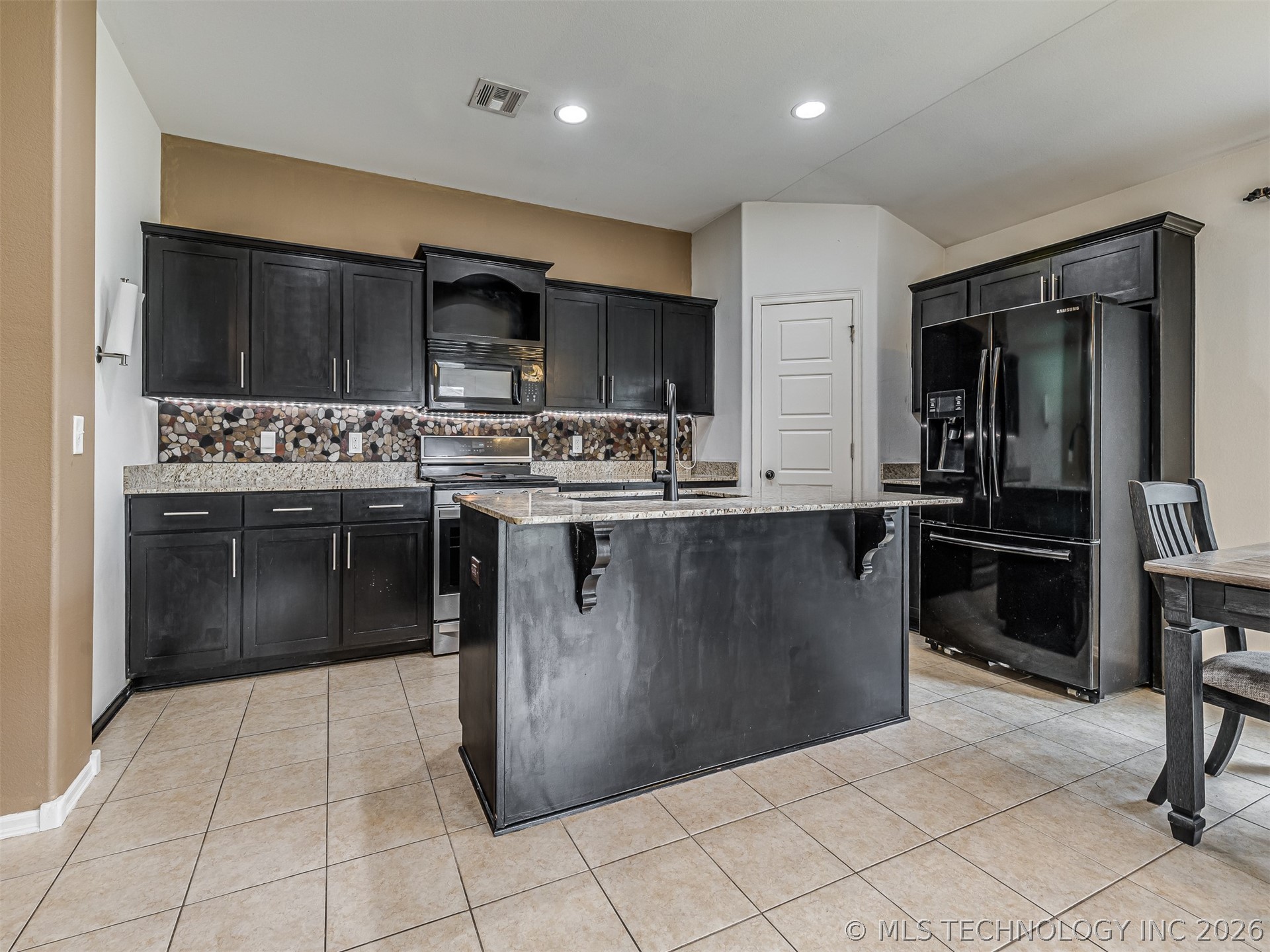 10933 N 154th Eastavenue Owasso OK 74055