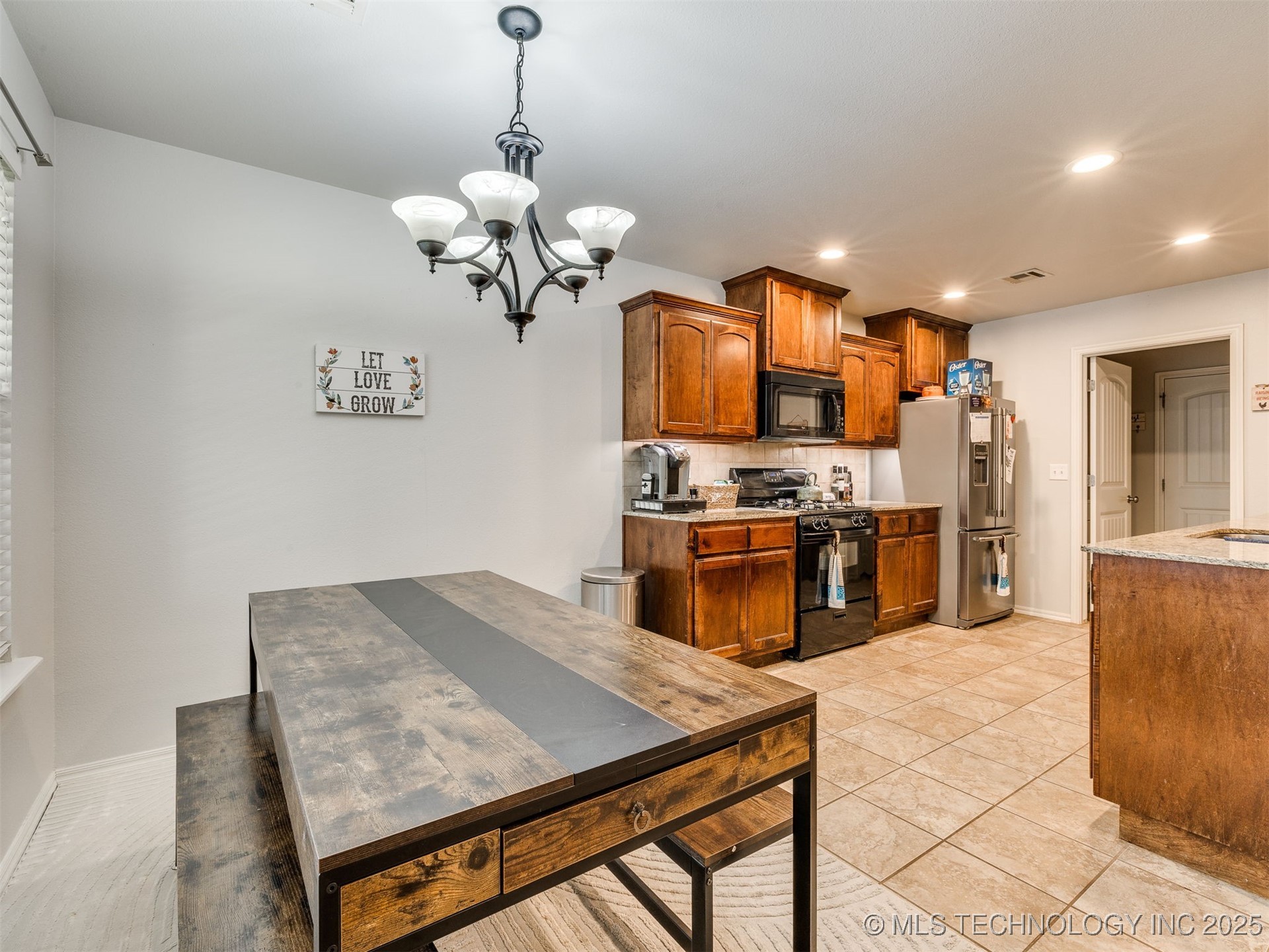 202 W 46th Street Sand Springs OK 74063