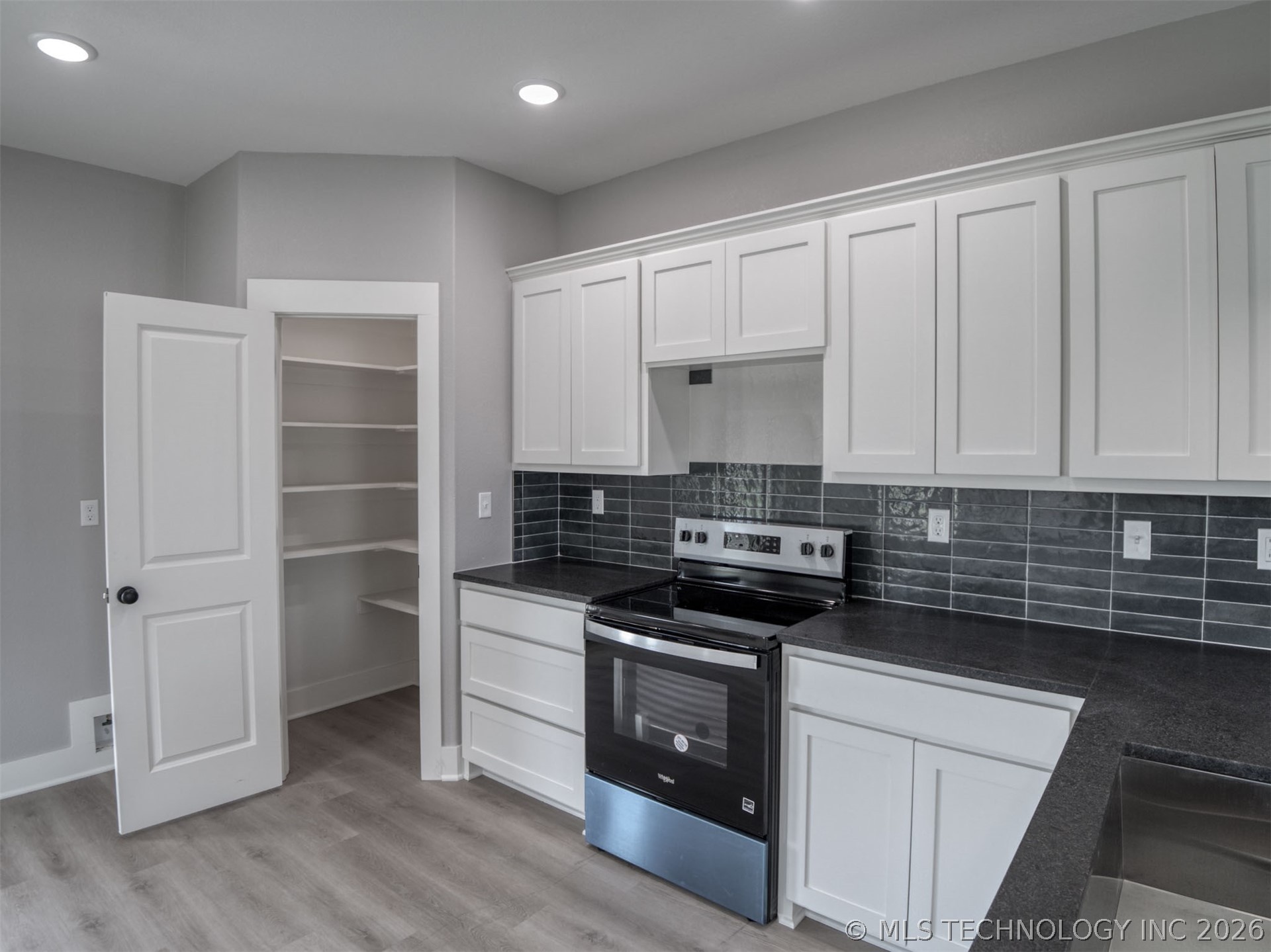 1190 Wild Indigo Circle Calera OK 74730