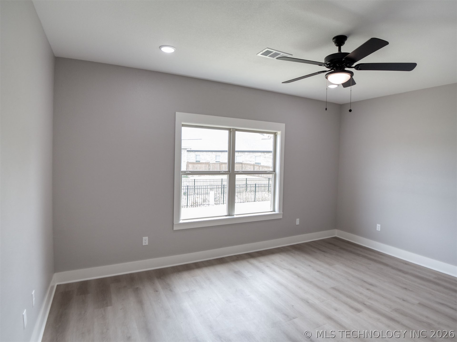 1190 Wild Indigo Circle Calera OK 74730