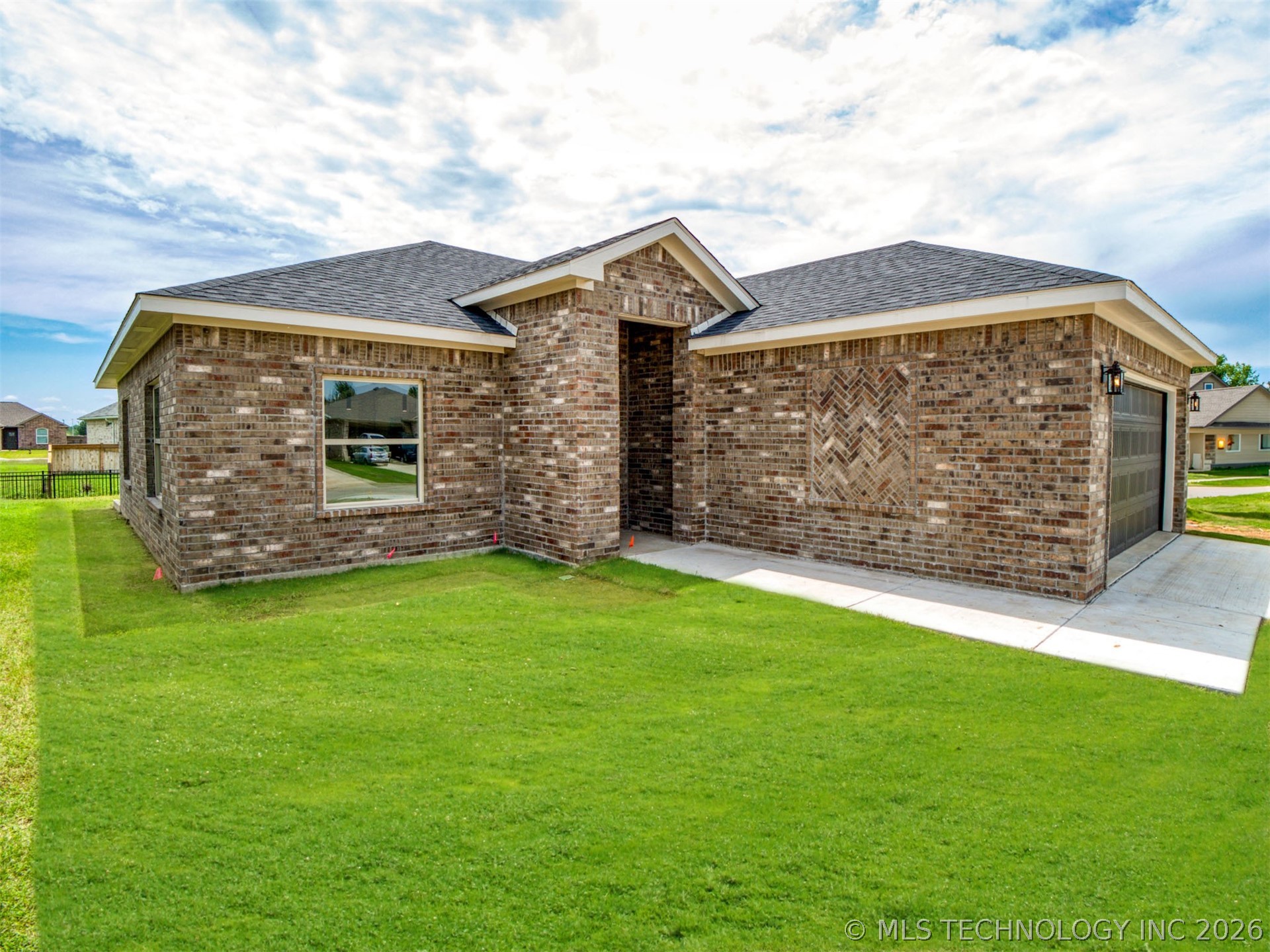 1190 Wild Indigo Circle Calera OK 74730