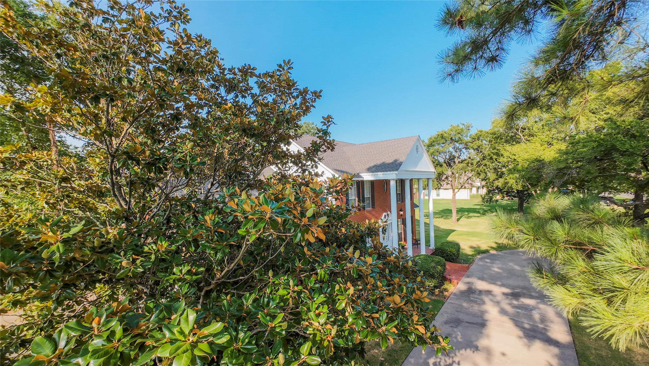 1404 Saddle Brook Drive Fort Gibson OK 74434