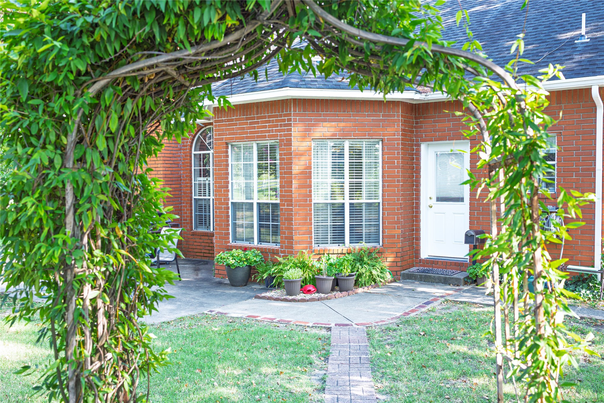 1404 Saddle Brook Drive Fort Gibson OK 74434