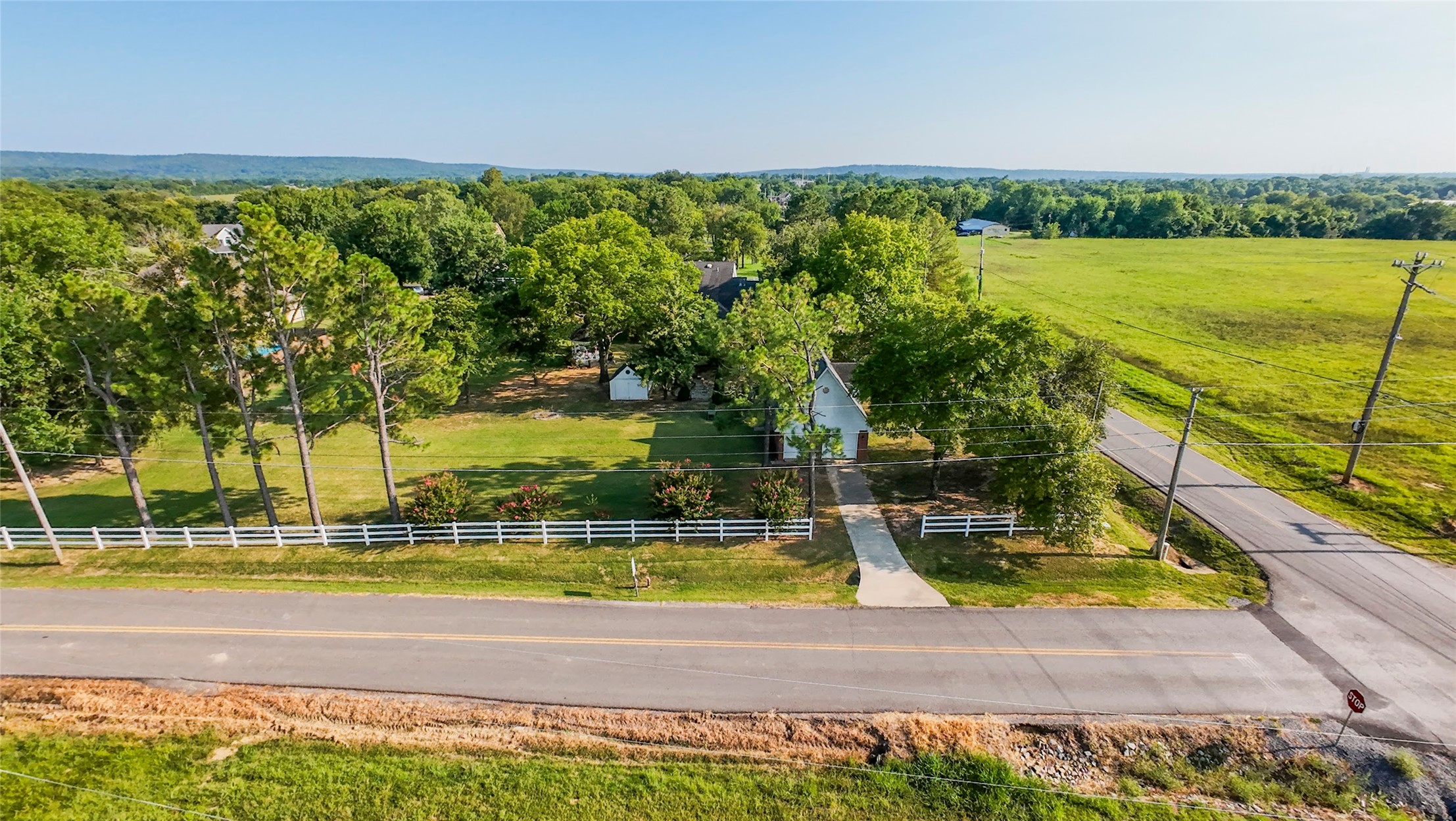 1404 Saddle Brook Drive Fort Gibson OK 74434