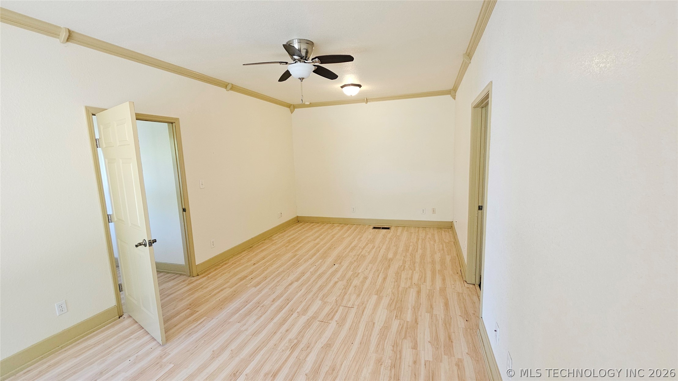 3905 Holiday Acres Drive Fort Towson OK 74735