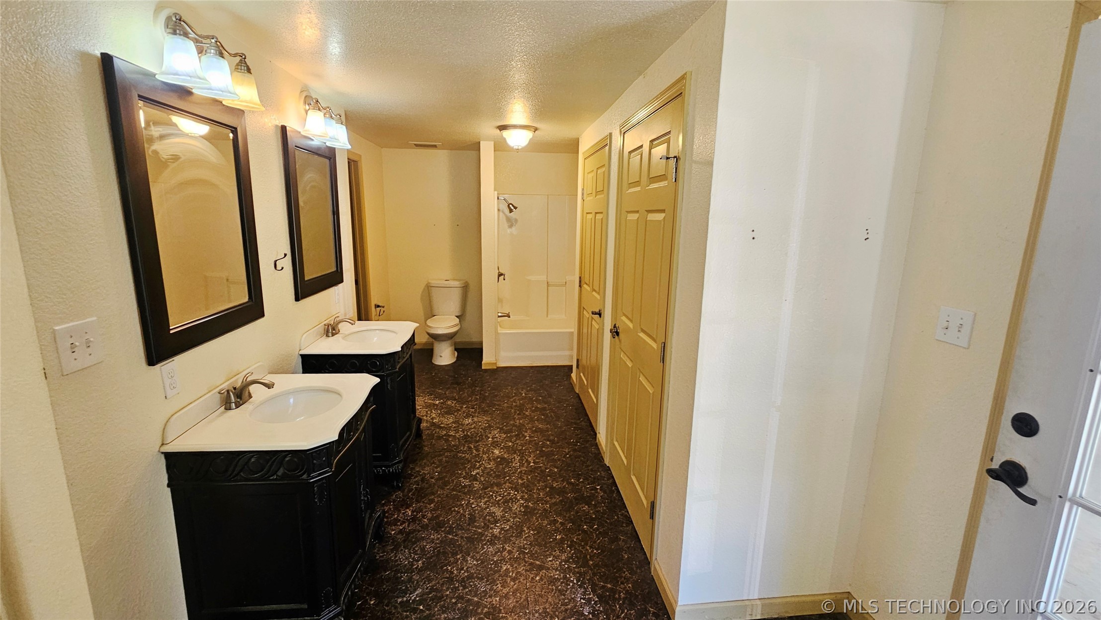 3905 Holiday Acres Drive Fort Towson OK 74735