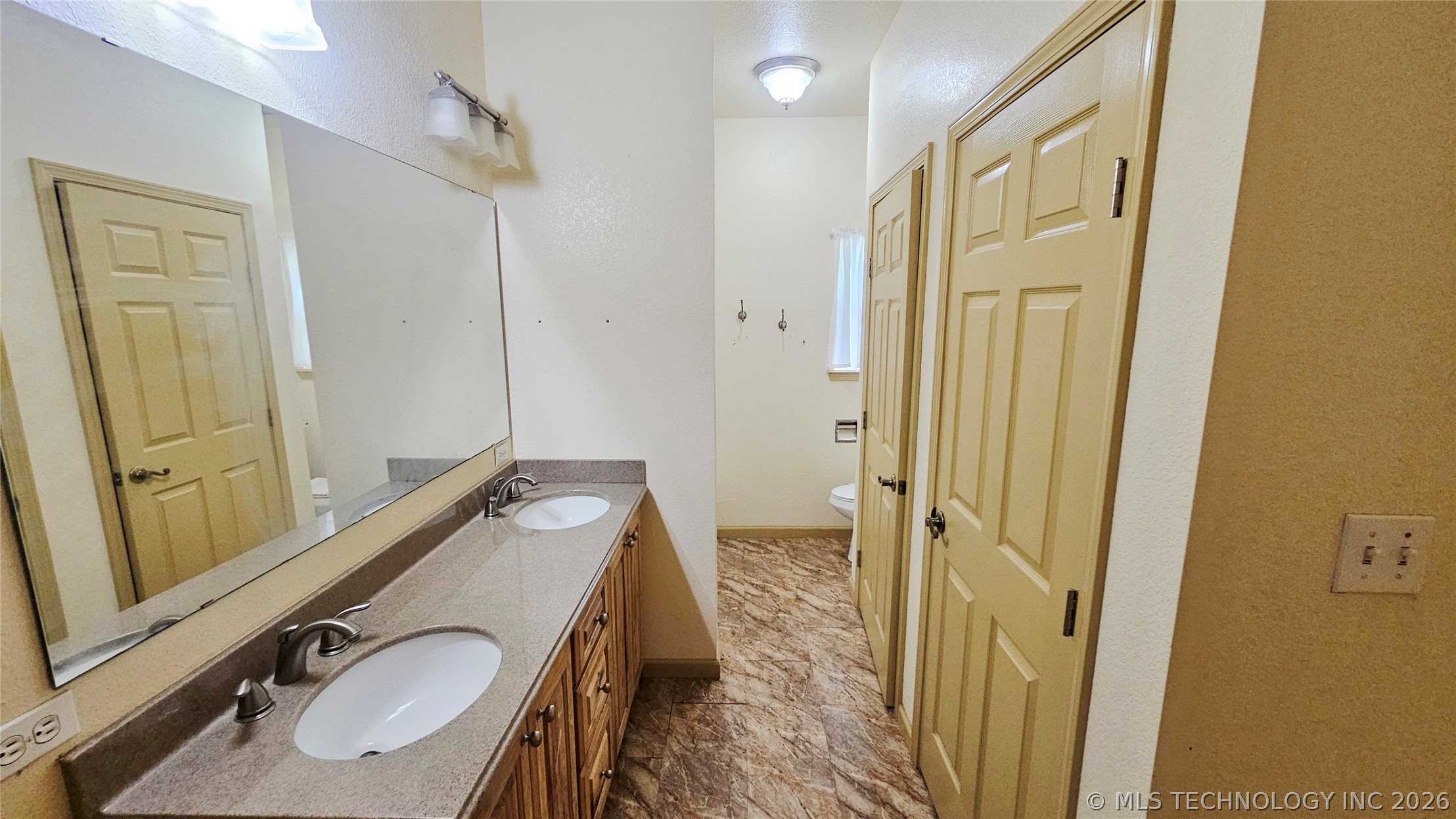 3905 Holiday Acres Drive Fort Towson OK 74735