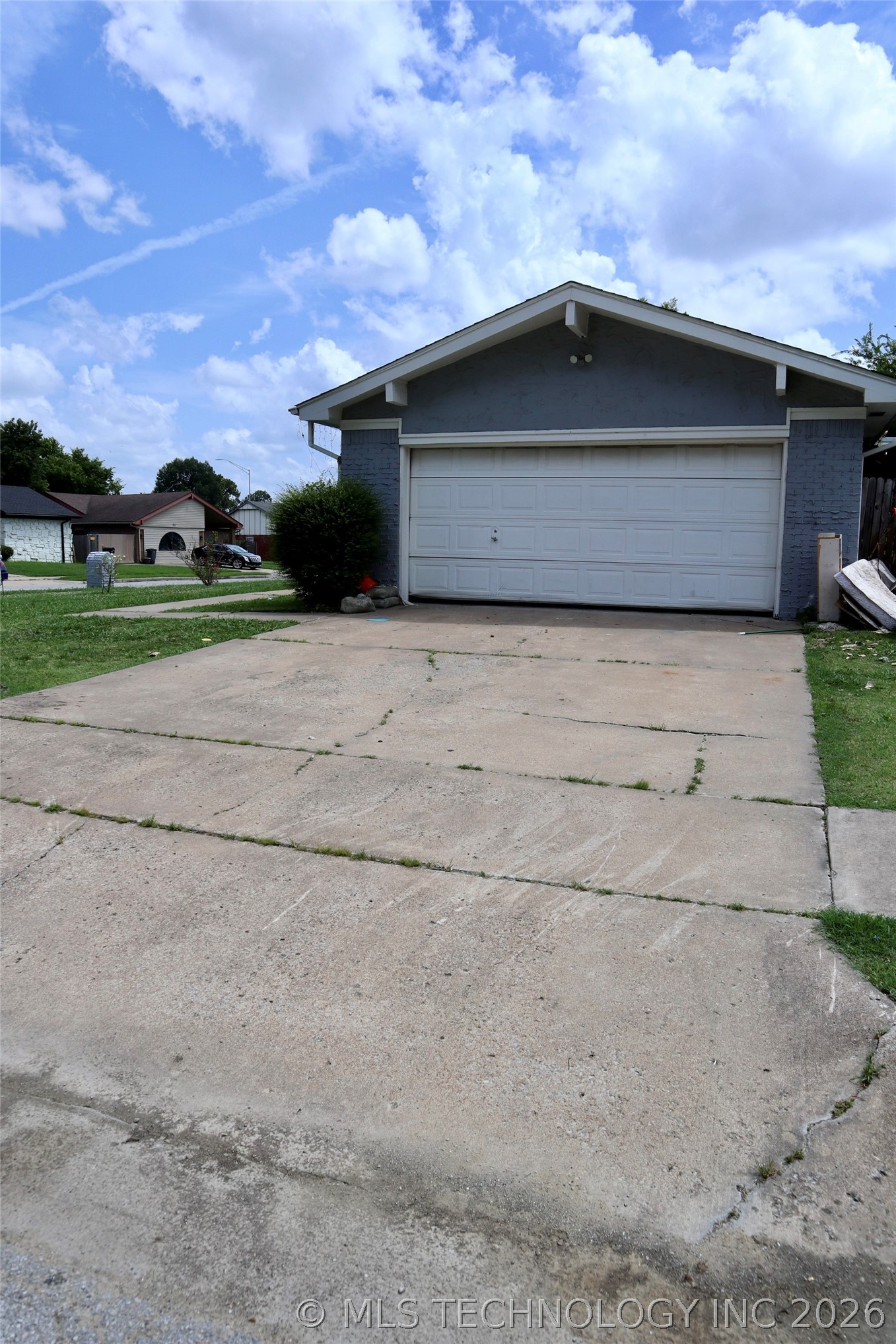 2706 S 104th Eastavenue Tulsa OK 74129