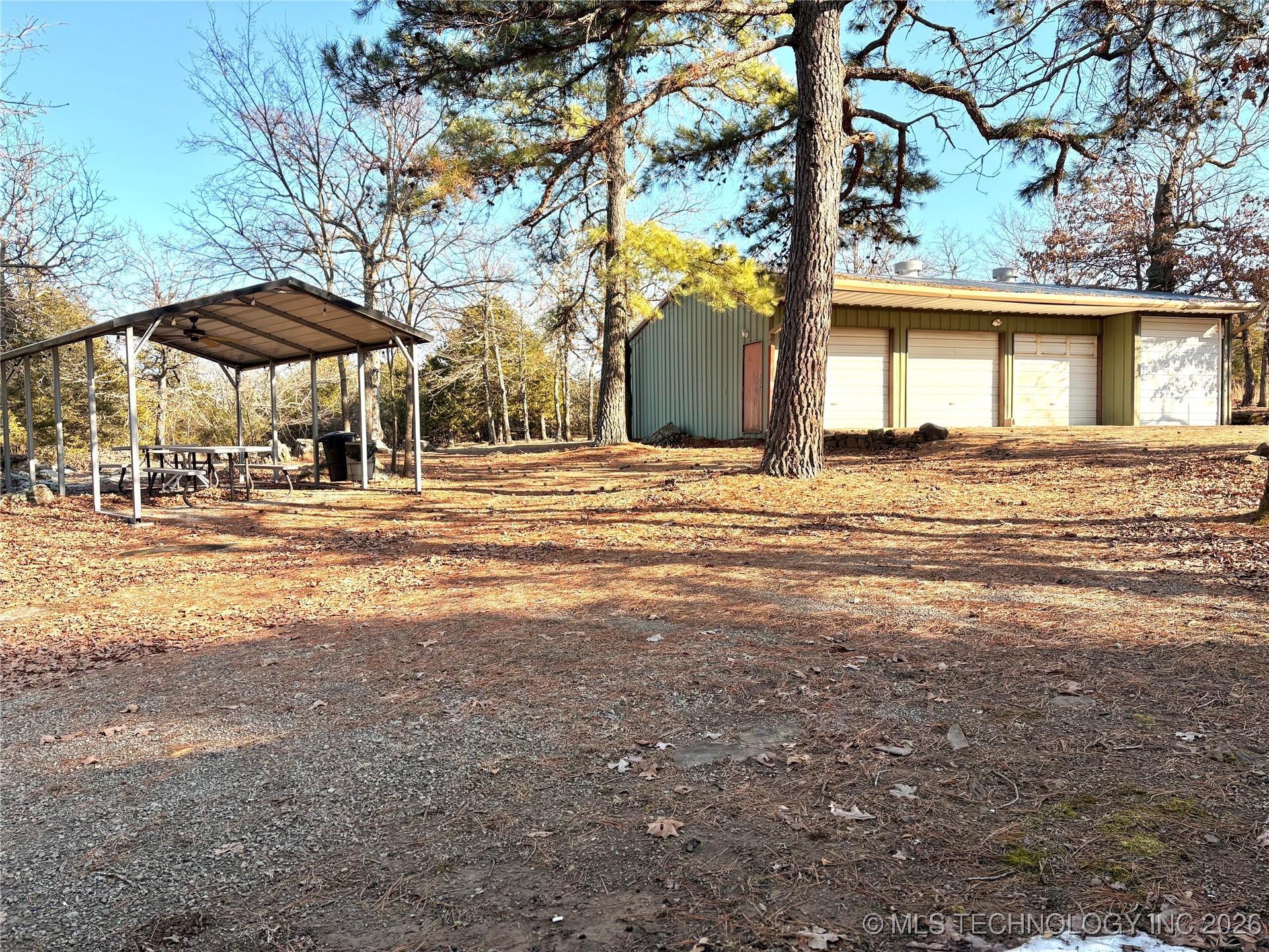 979 County Line Road Eufaula OK 74432