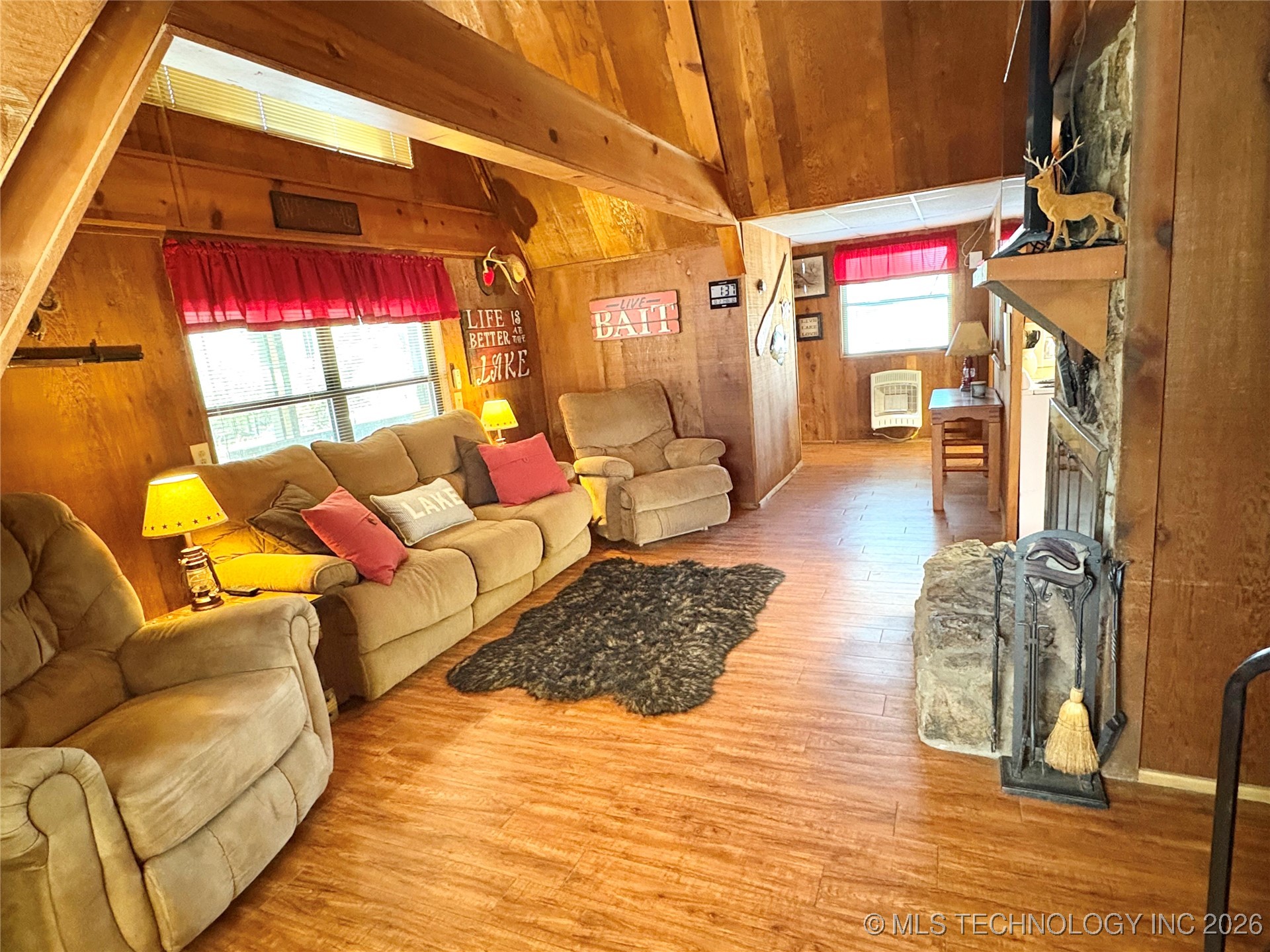979 County Line Road Eufaula OK 74432