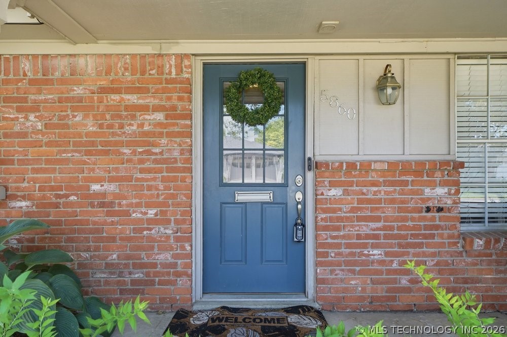 5860 S Hudson Place Tulsa OK 74135