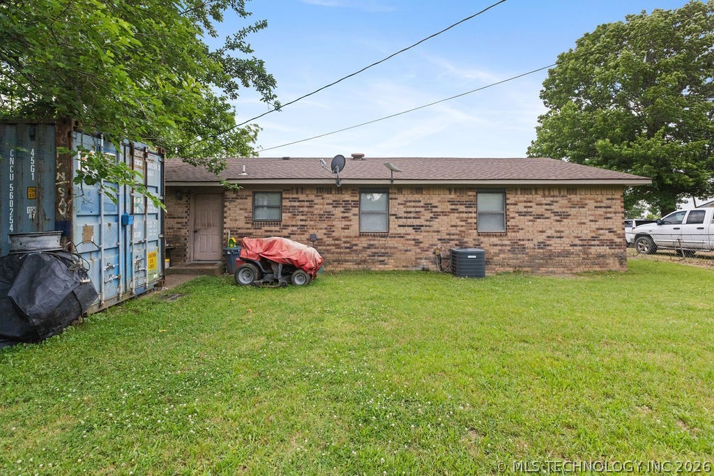 1202 N I Street Hugo OK 74743