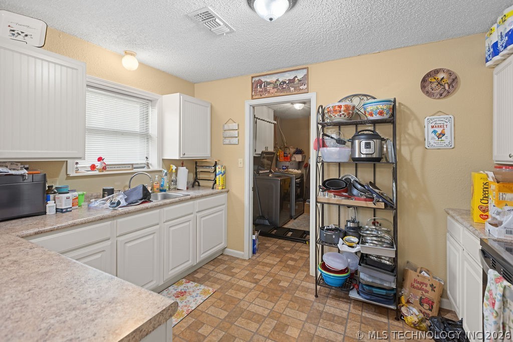 1202 N I Street Hugo OK 74743