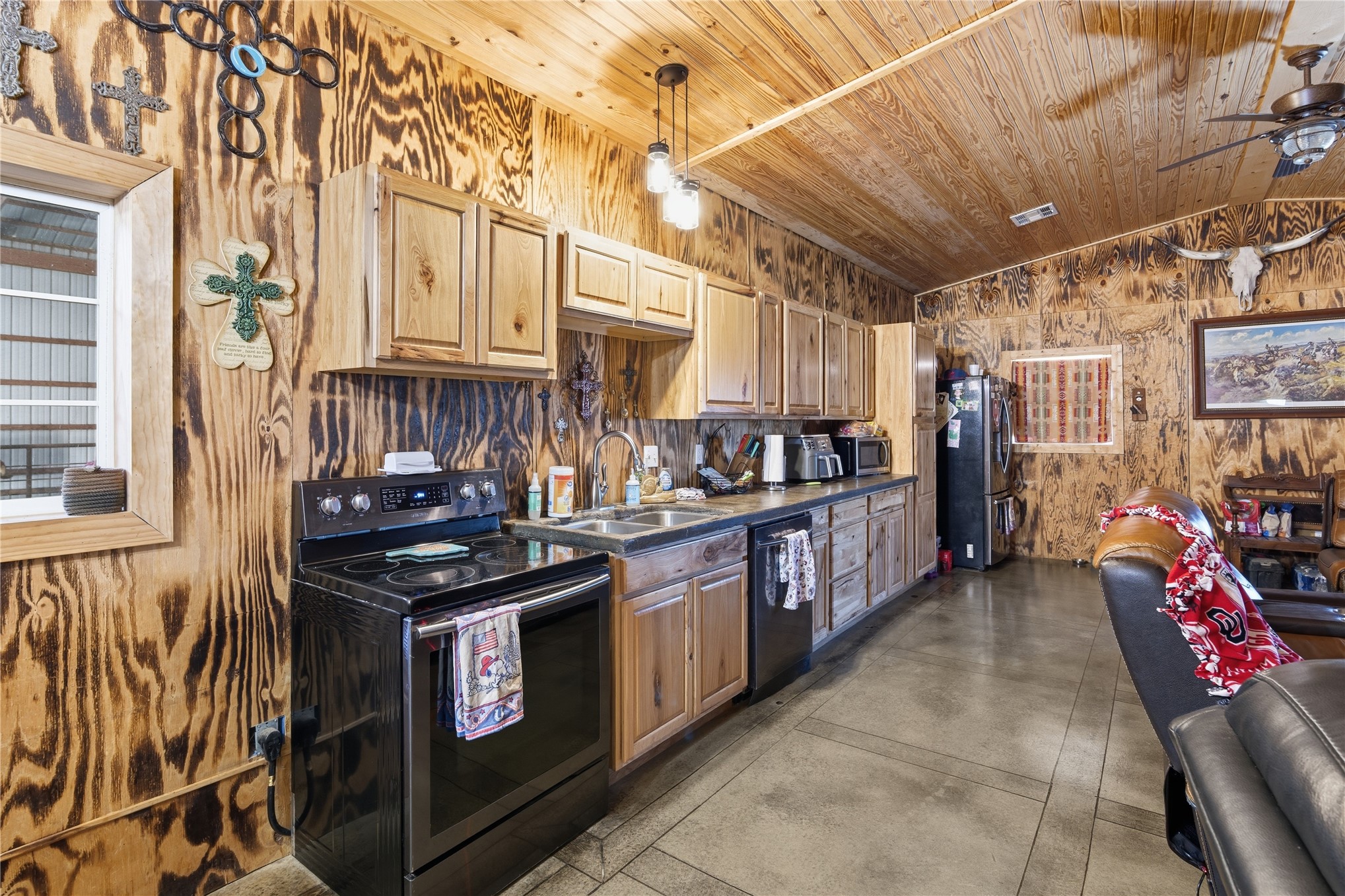 2096 E 168th Street N Skiatook OK 74070