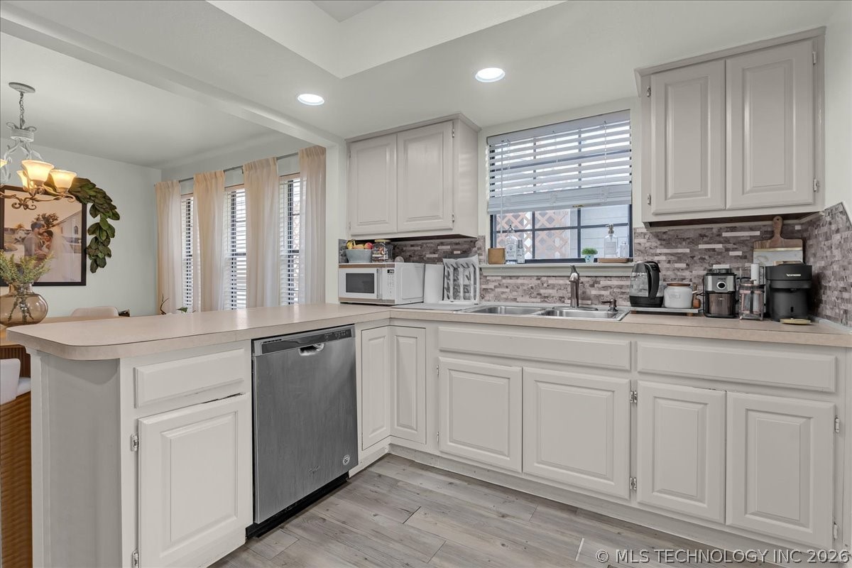 6211 S 28th Westavenue Tulsa OK 74132