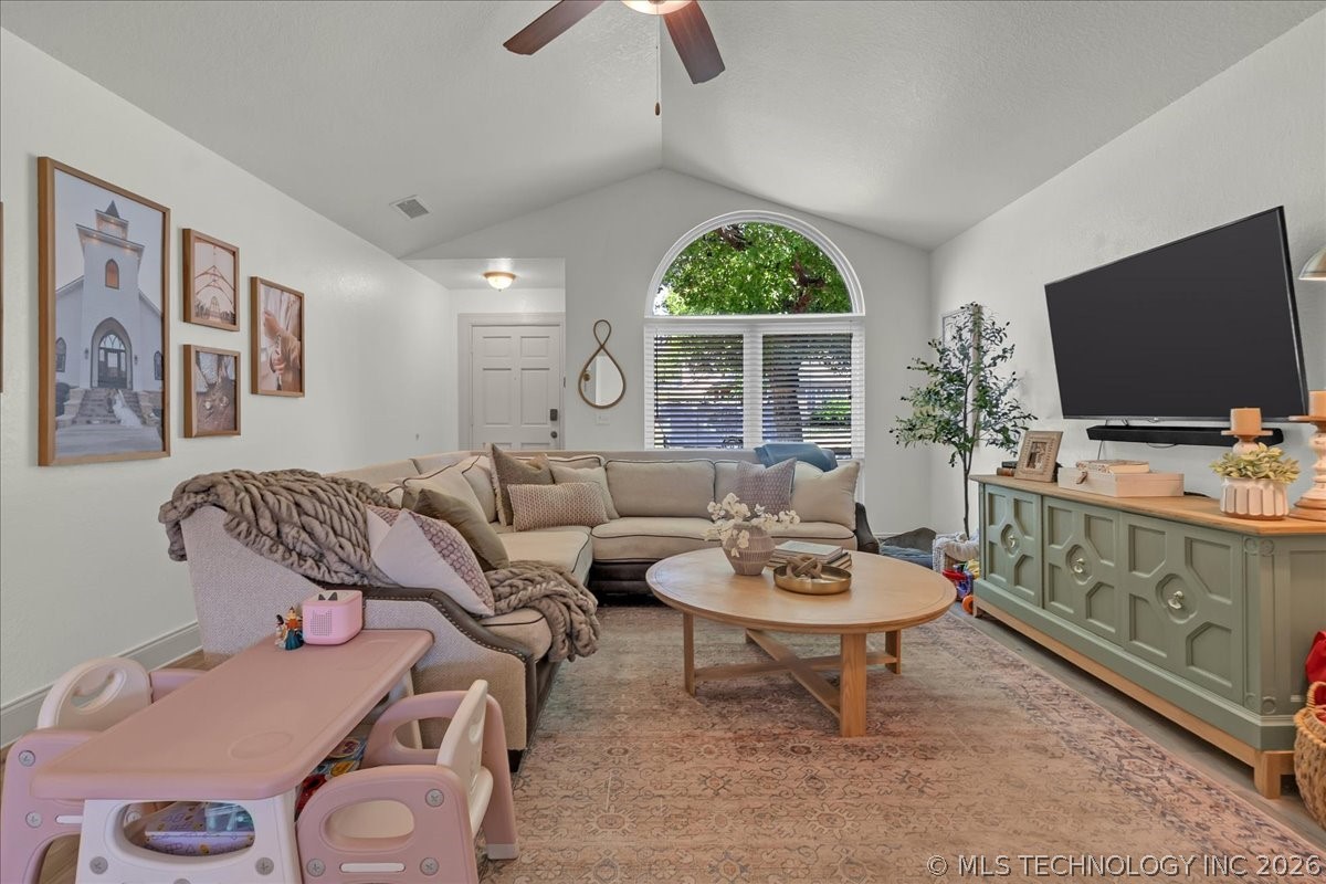 6211 S 28th Westavenue Tulsa OK 74132