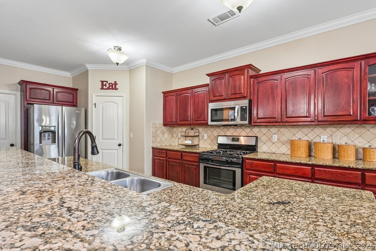 4001 W Utica Street Broken Arrow OK 74011