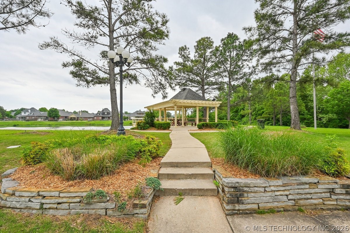 4001 W Utica Street Broken Arrow OK 74011