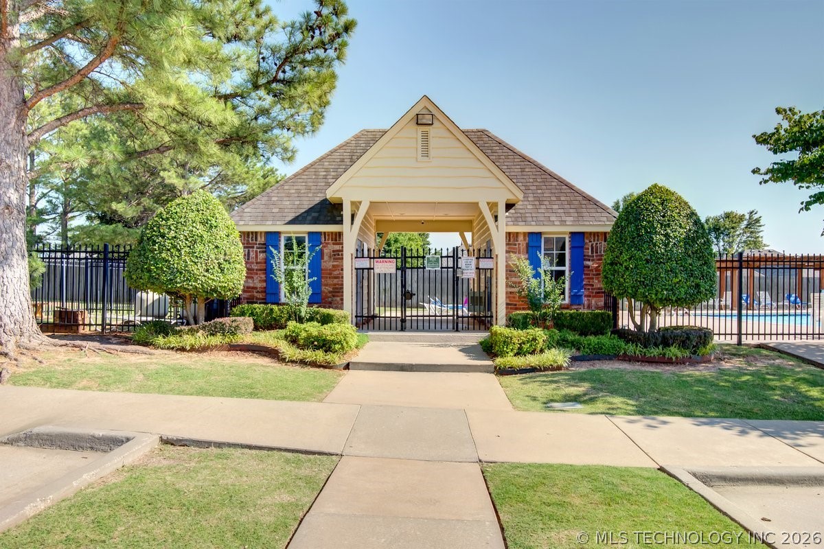 4001 W Utica Street Broken Arrow OK 74011