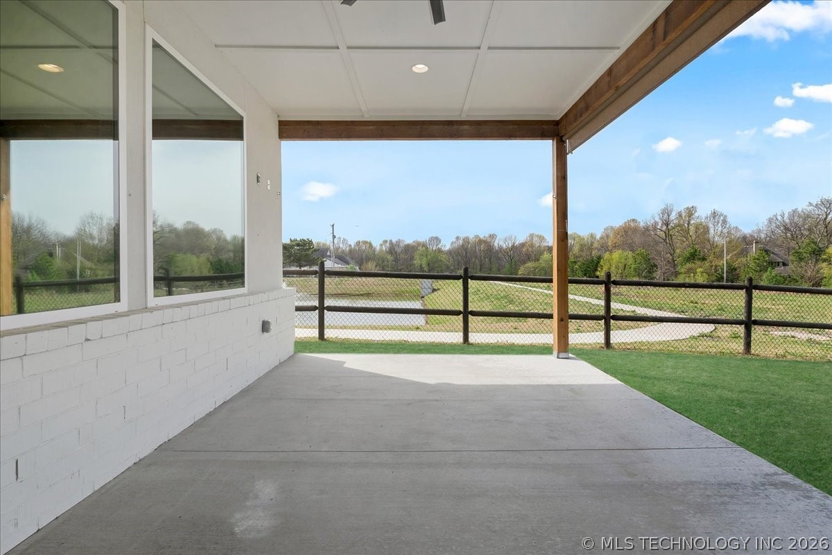 13722 S 20th Place E Bixby OK 74008