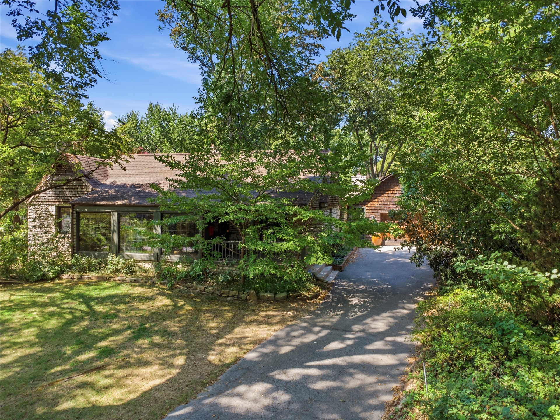 4730 S Columbia Place Tulsa OK 74105