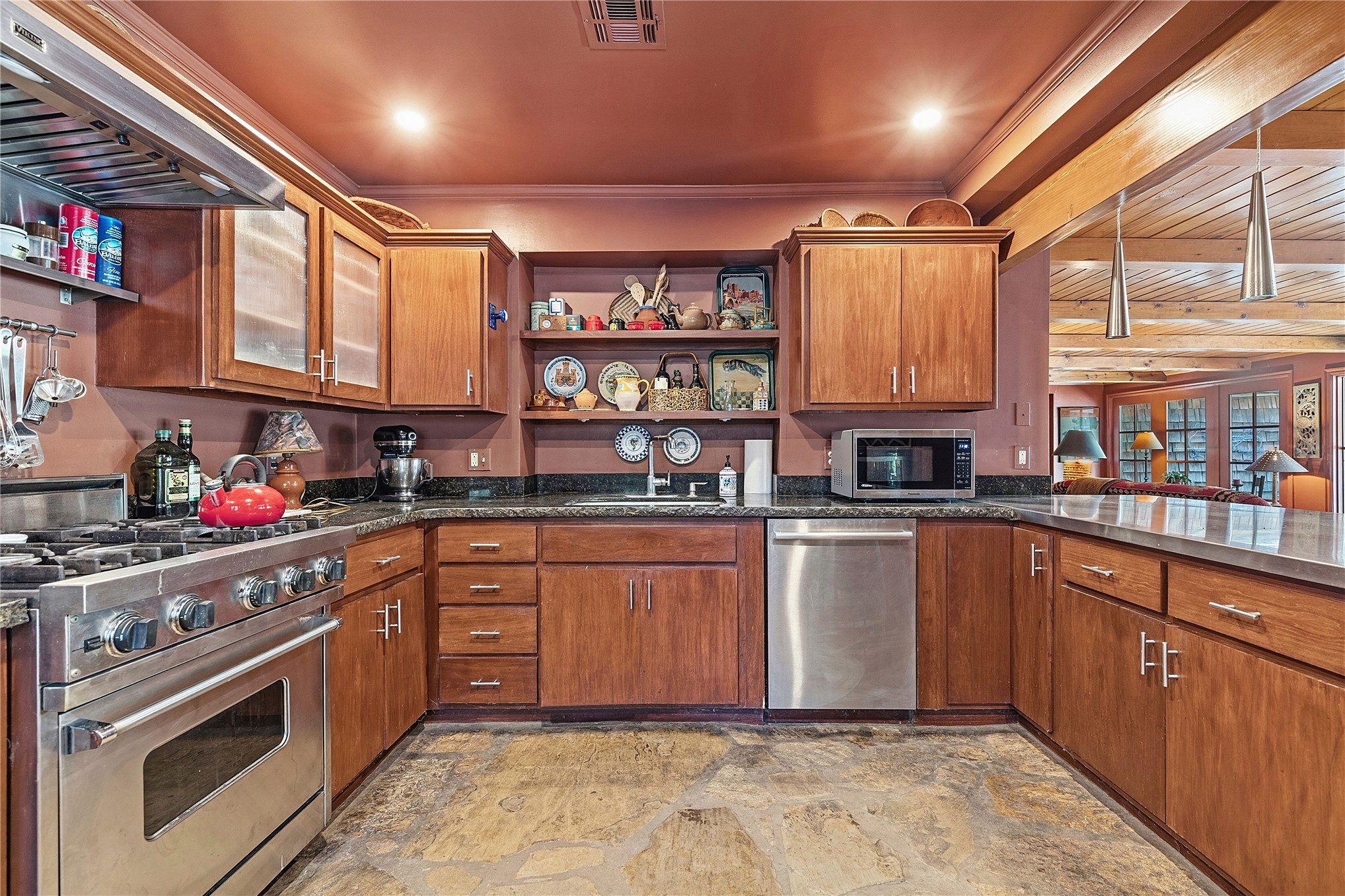 4730 S Columbia Place Tulsa OK 74105