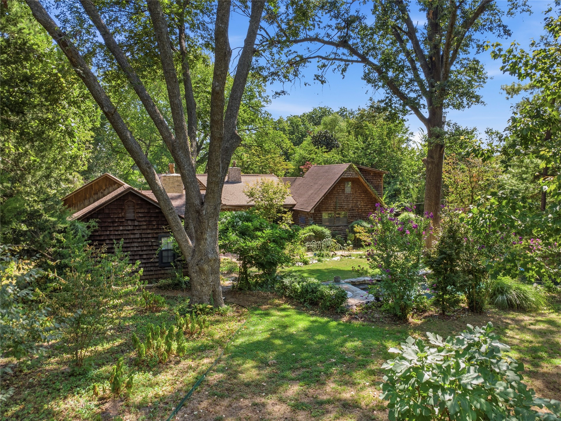 4730 S Columbia Place Tulsa OK 74105