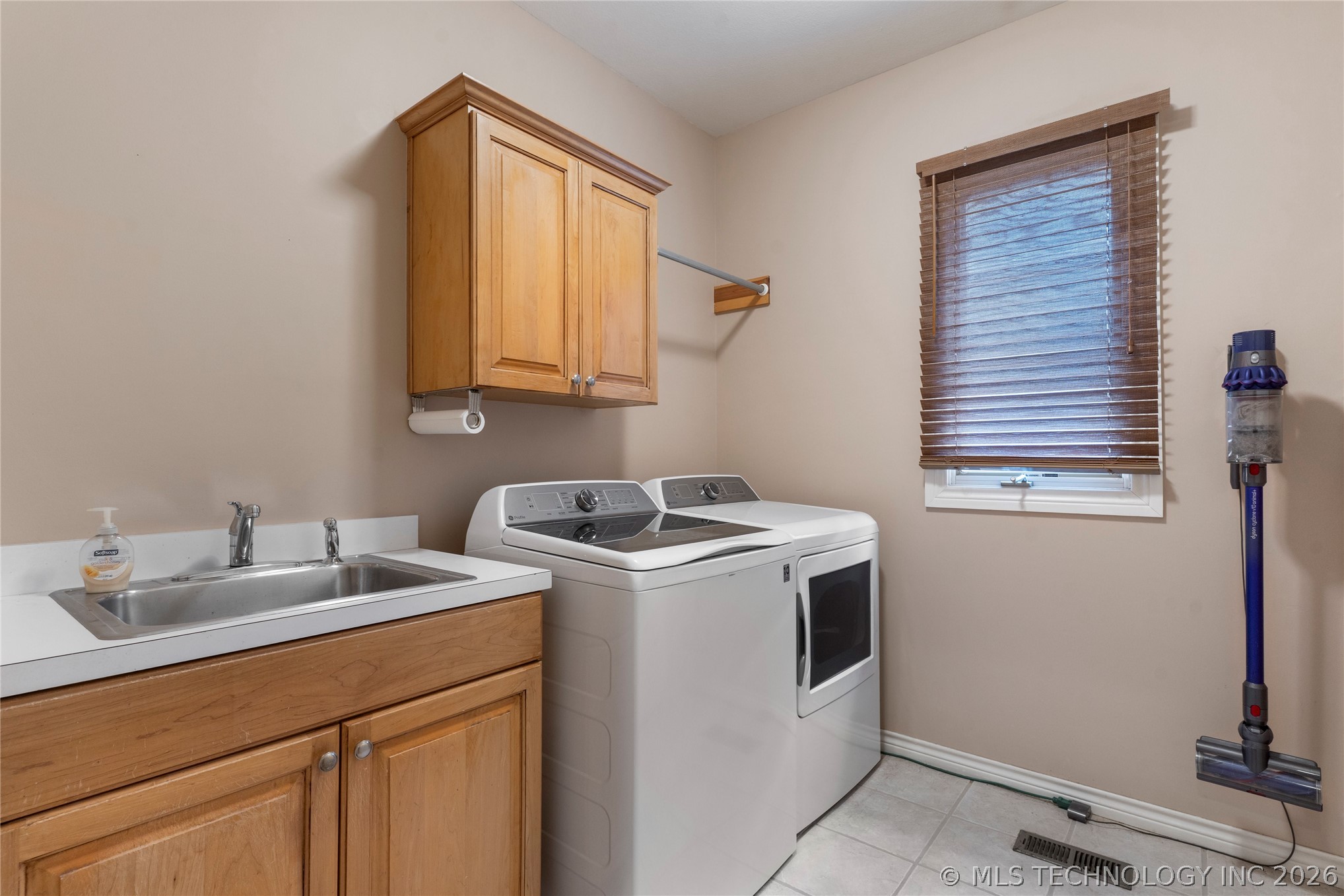 9034 S Maplewood Avenue Tulsa OK 74137