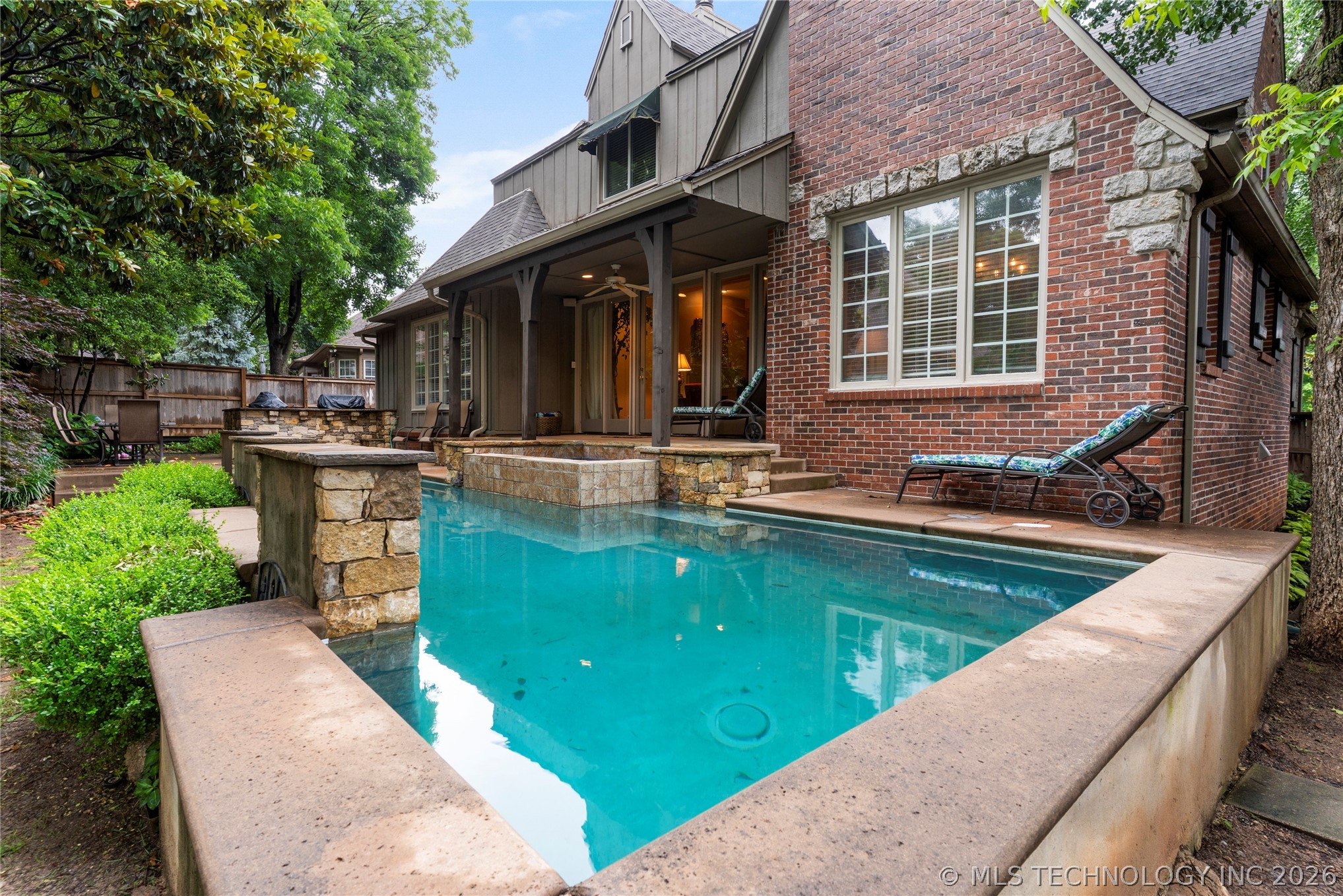 9034 S Maplewood Avenue Tulsa OK 74137