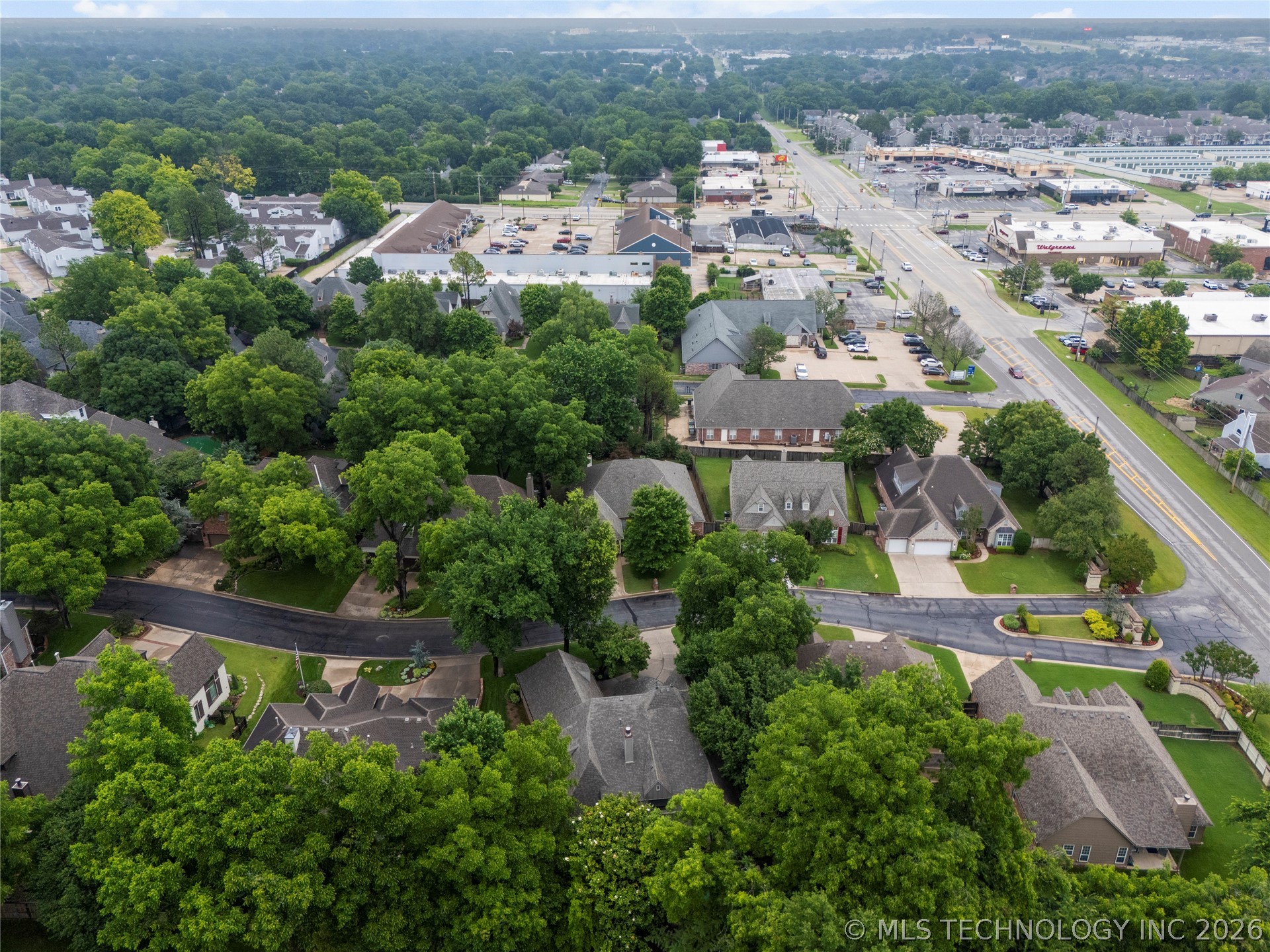 9034 S Maplewood Avenue Tulsa OK 74137