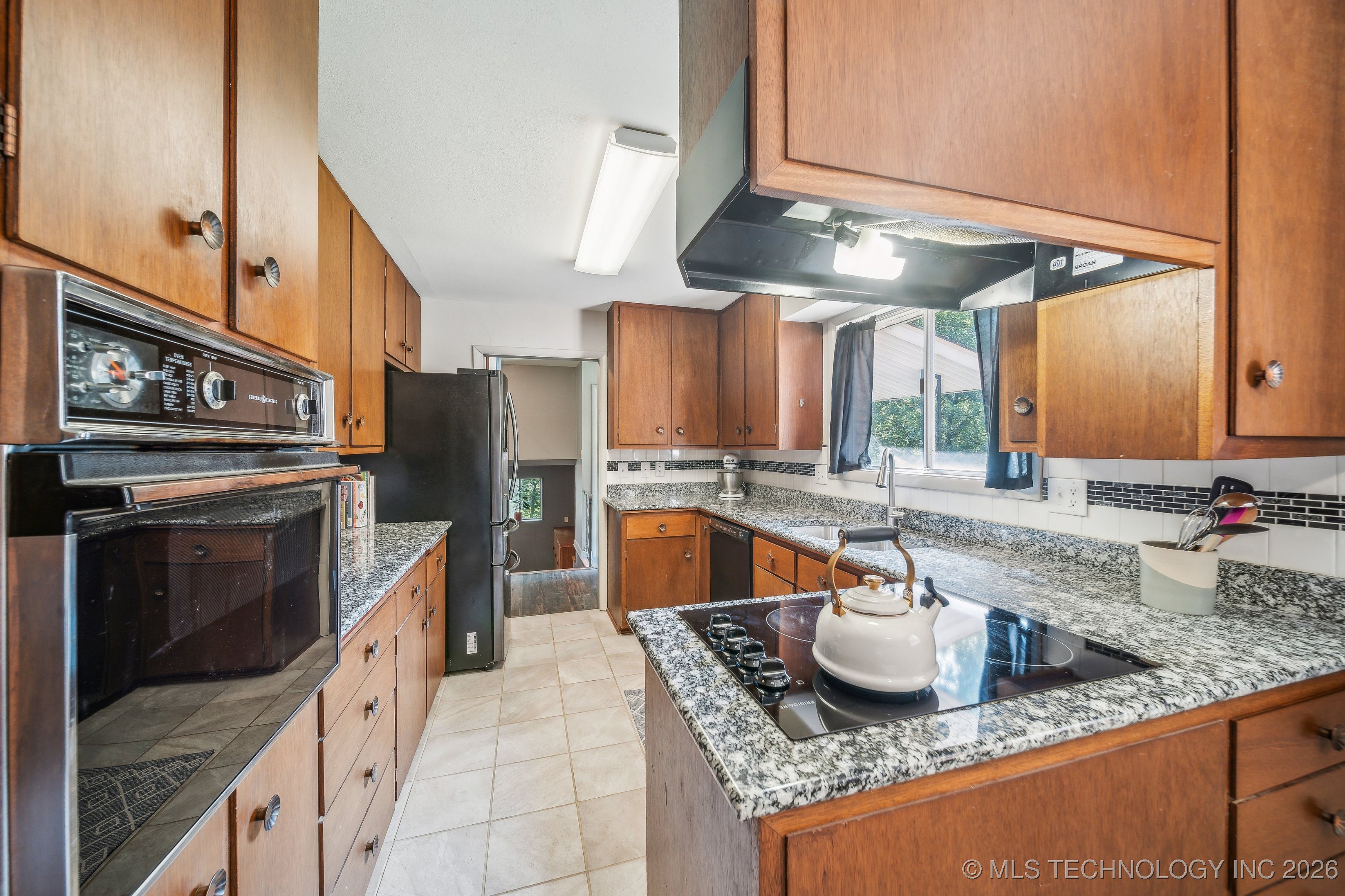 1408 Rockdale Road Bartlesville OK 74006
