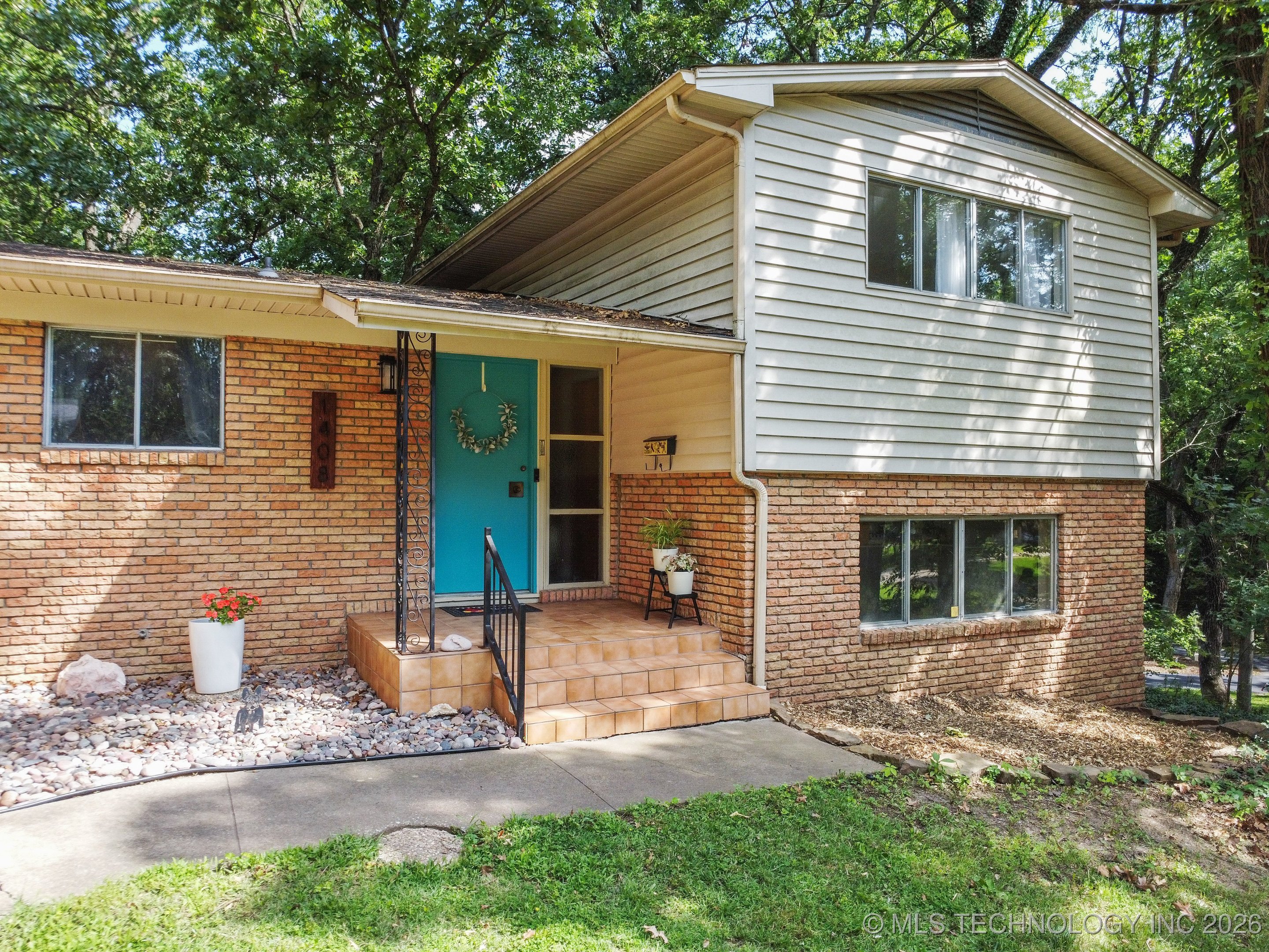 1408 Rockdale Road Bartlesville OK 74006