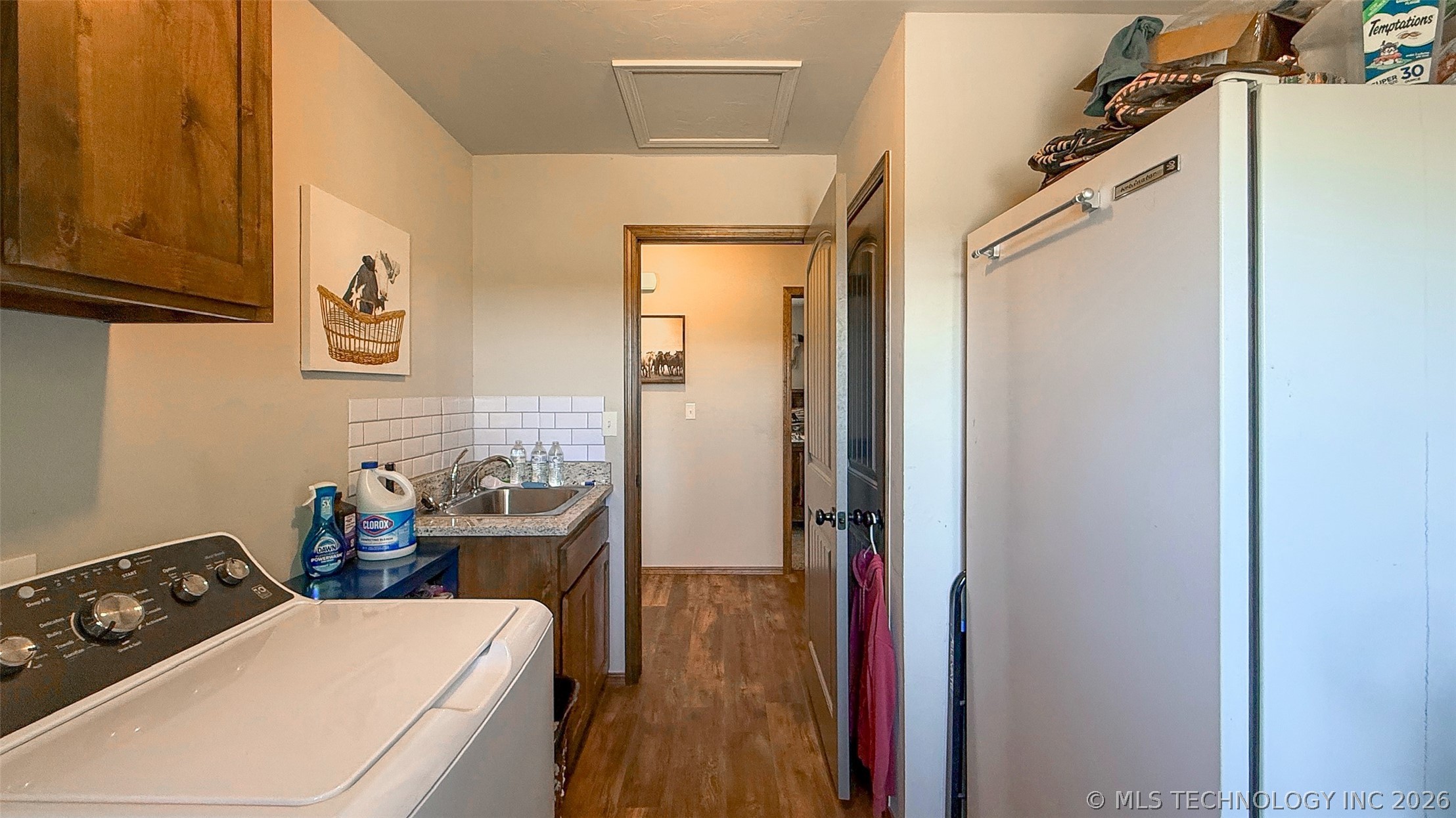 6951 E 134 Road Holdenville OK 74848