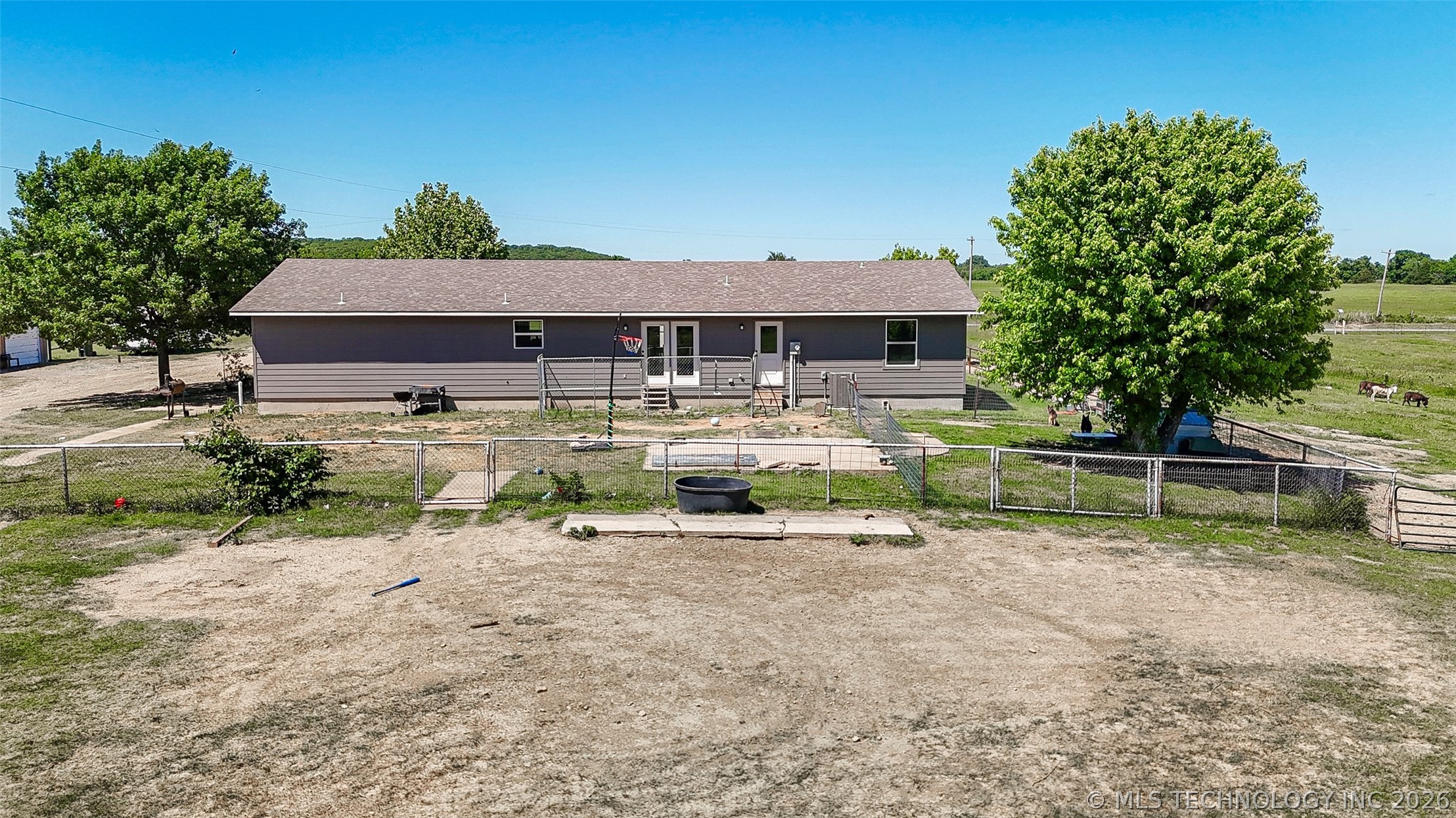 6951 E 134 Road Holdenville OK 74848