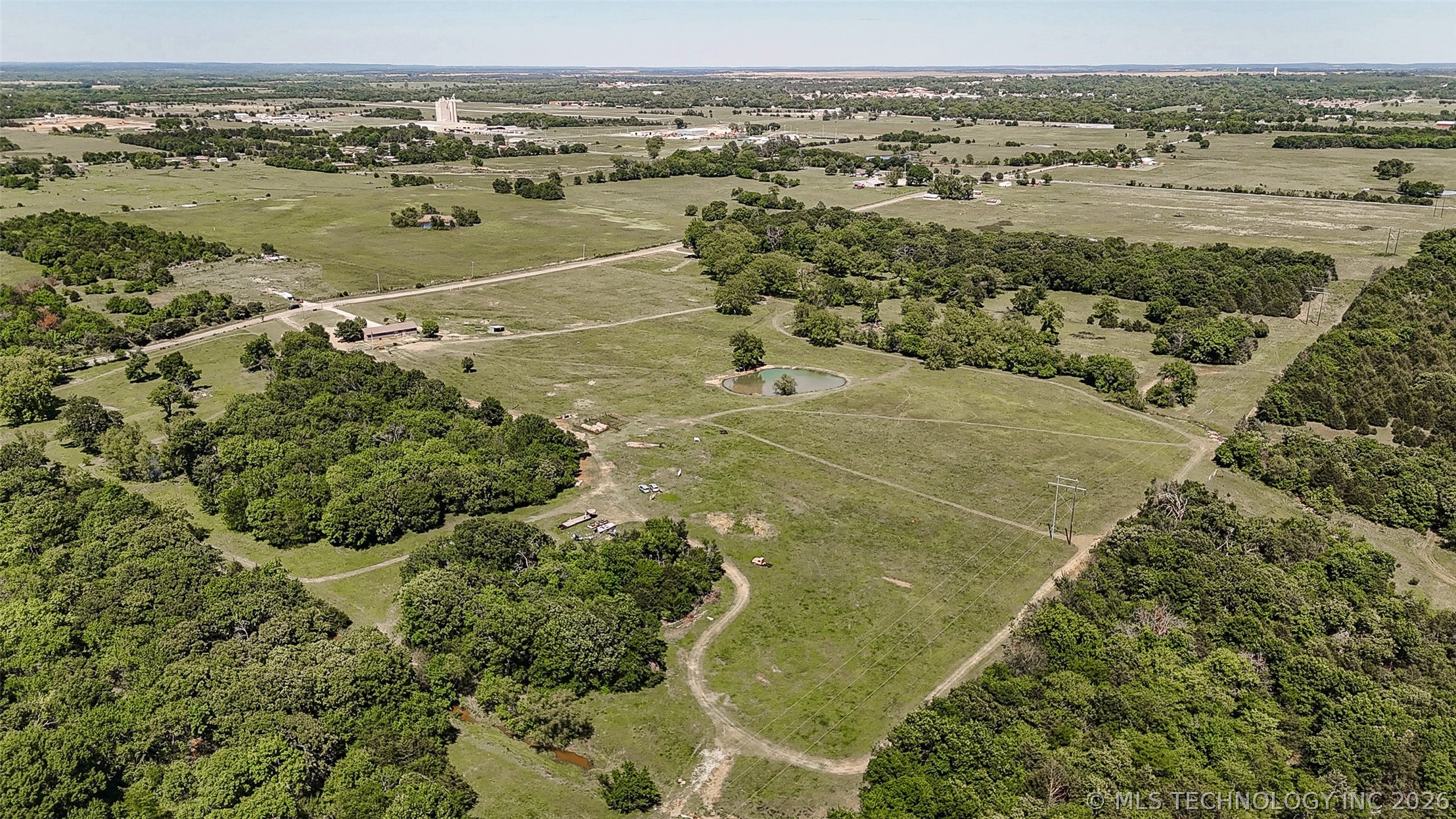 6951 E 134 Road Holdenville OK 74848